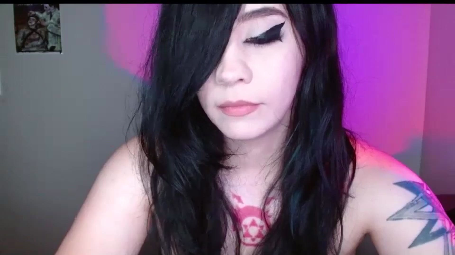 Gallery image thumbnail from Maikuchi's myfreecams stream on, 08/08/2025, 01:06 image 19 of 20