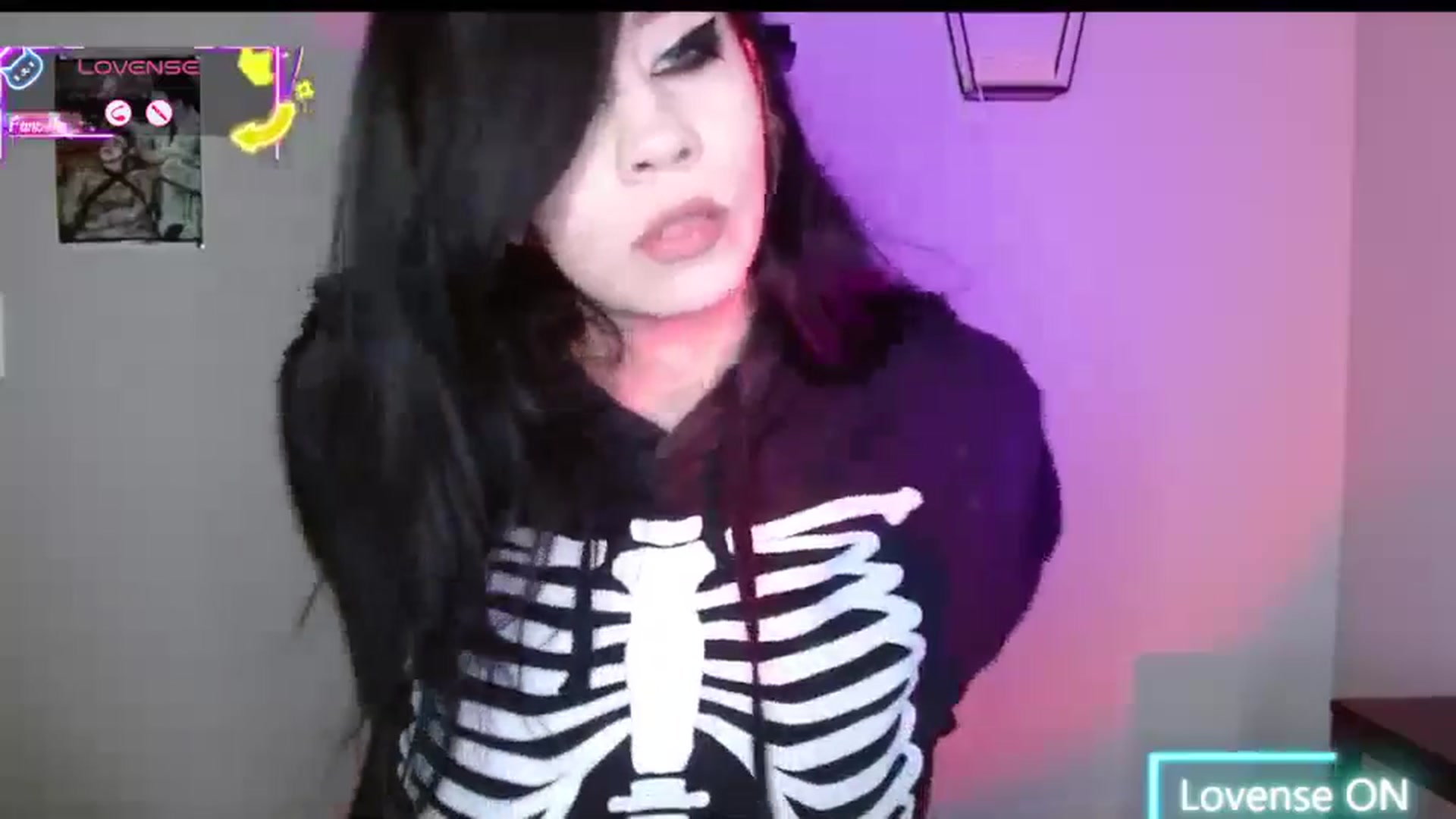 Gallery image thumbnail from Maikuchi's myfreecams stream on, 08/08/2025, 01:06 image 8 of 20