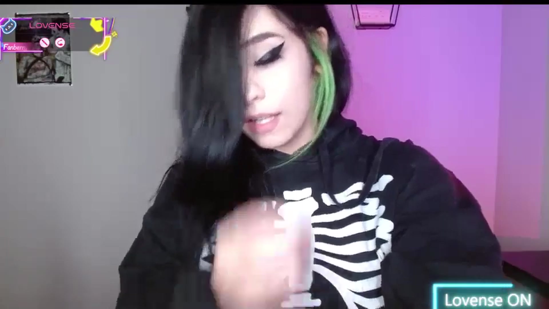 Gallery image thumbnail from Maikuchi's myfreecams stream on, 08/14/2025, 01:38 image 15 of 20