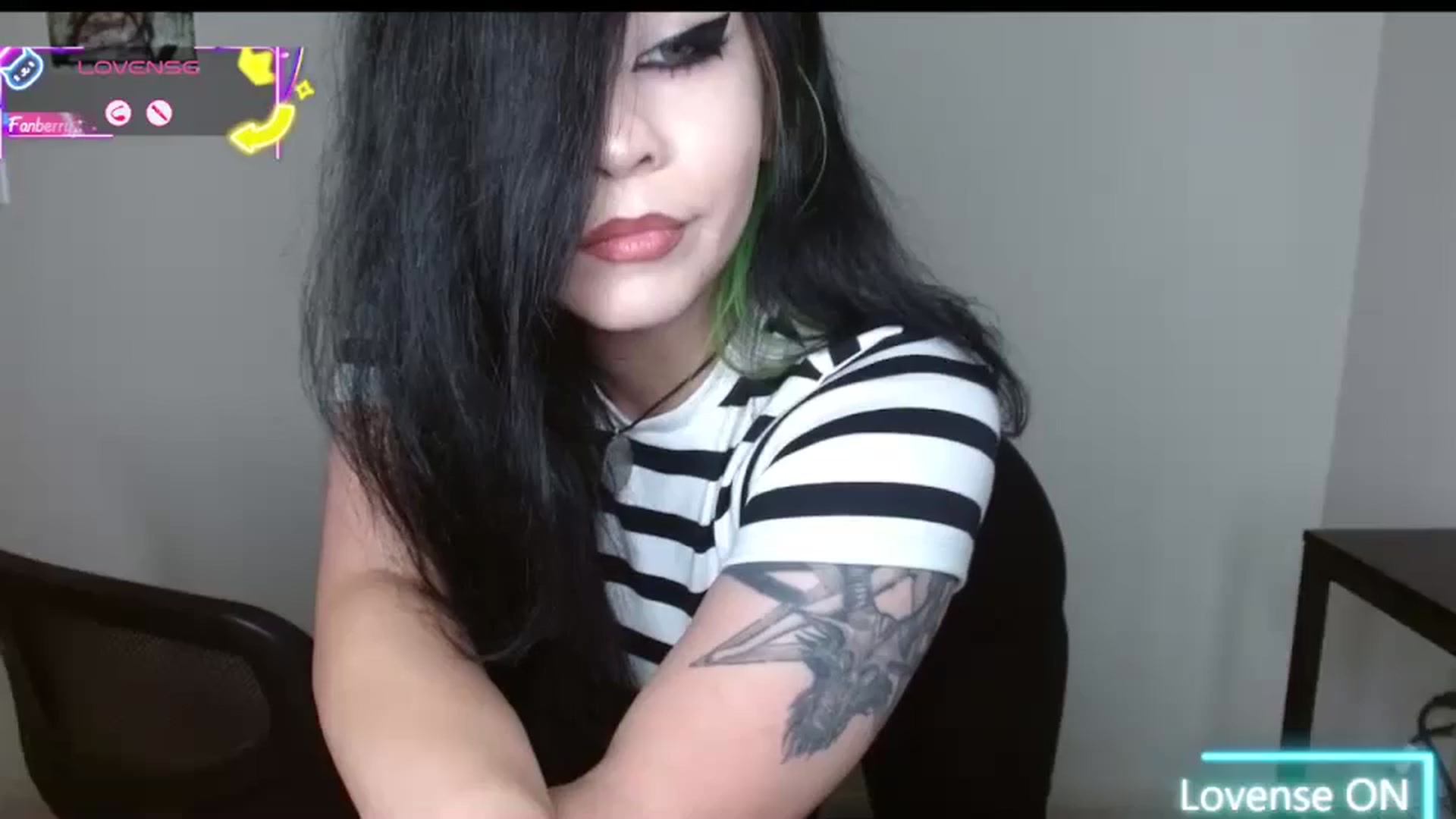 Gallery image thumbnail from Maikuchi's myfreecams stream on, 08/16/2025, 17:15 image 13 of 20