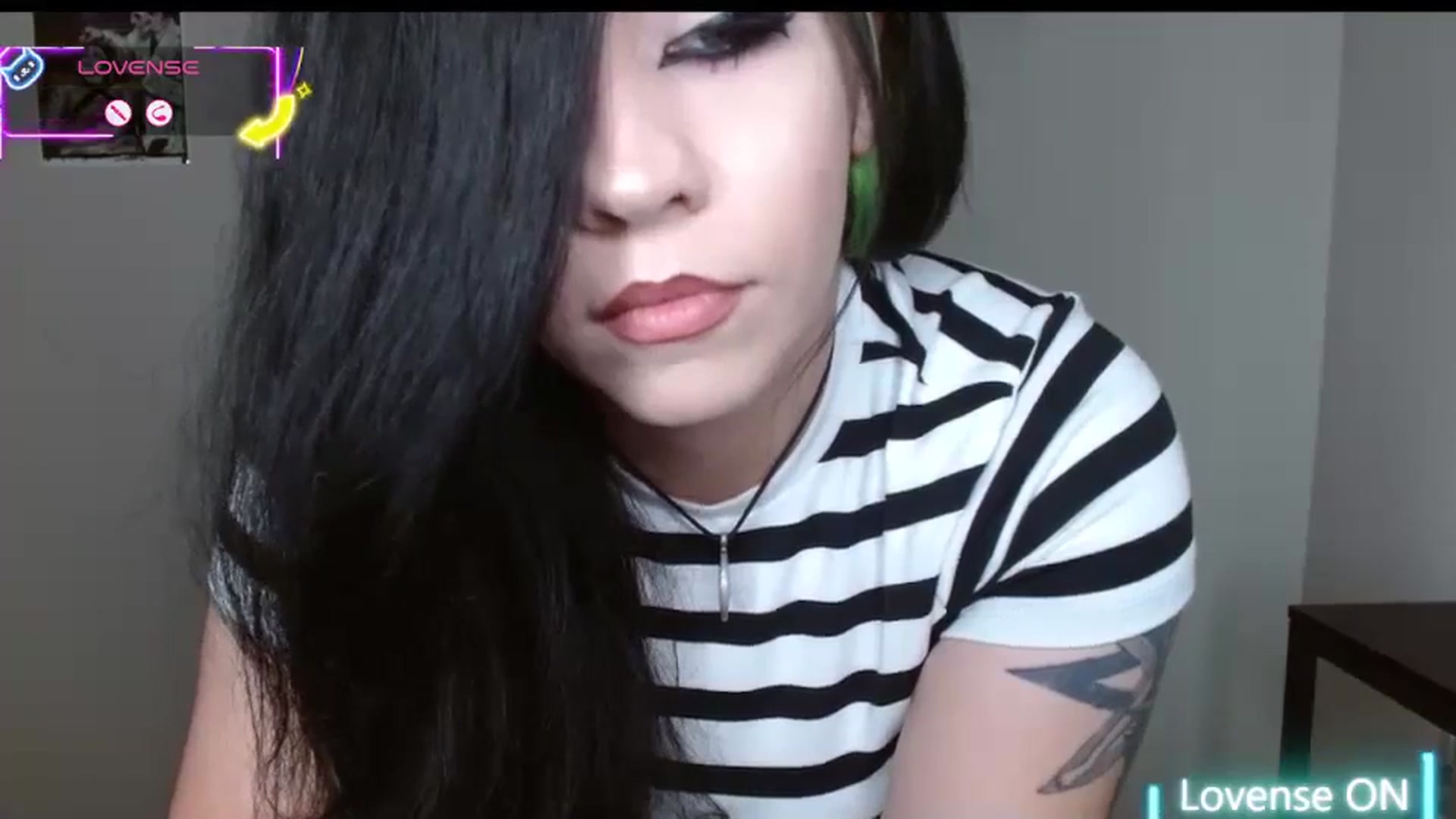 Gallery image thumbnail from Maikuchi's myfreecams stream on, 08/16/2025, 17:32 image 9 of 20