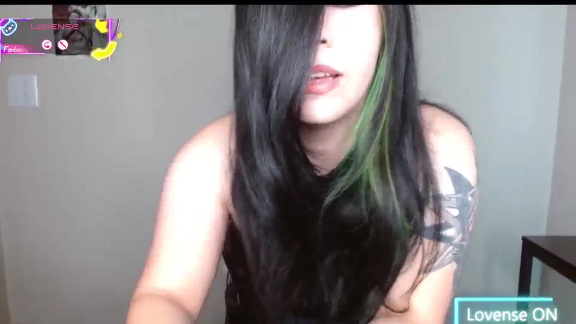 Gallery image thumbnail from Maikuchi's myfreecams stream on, 08/18/2025, 15:09 image 6 of 20