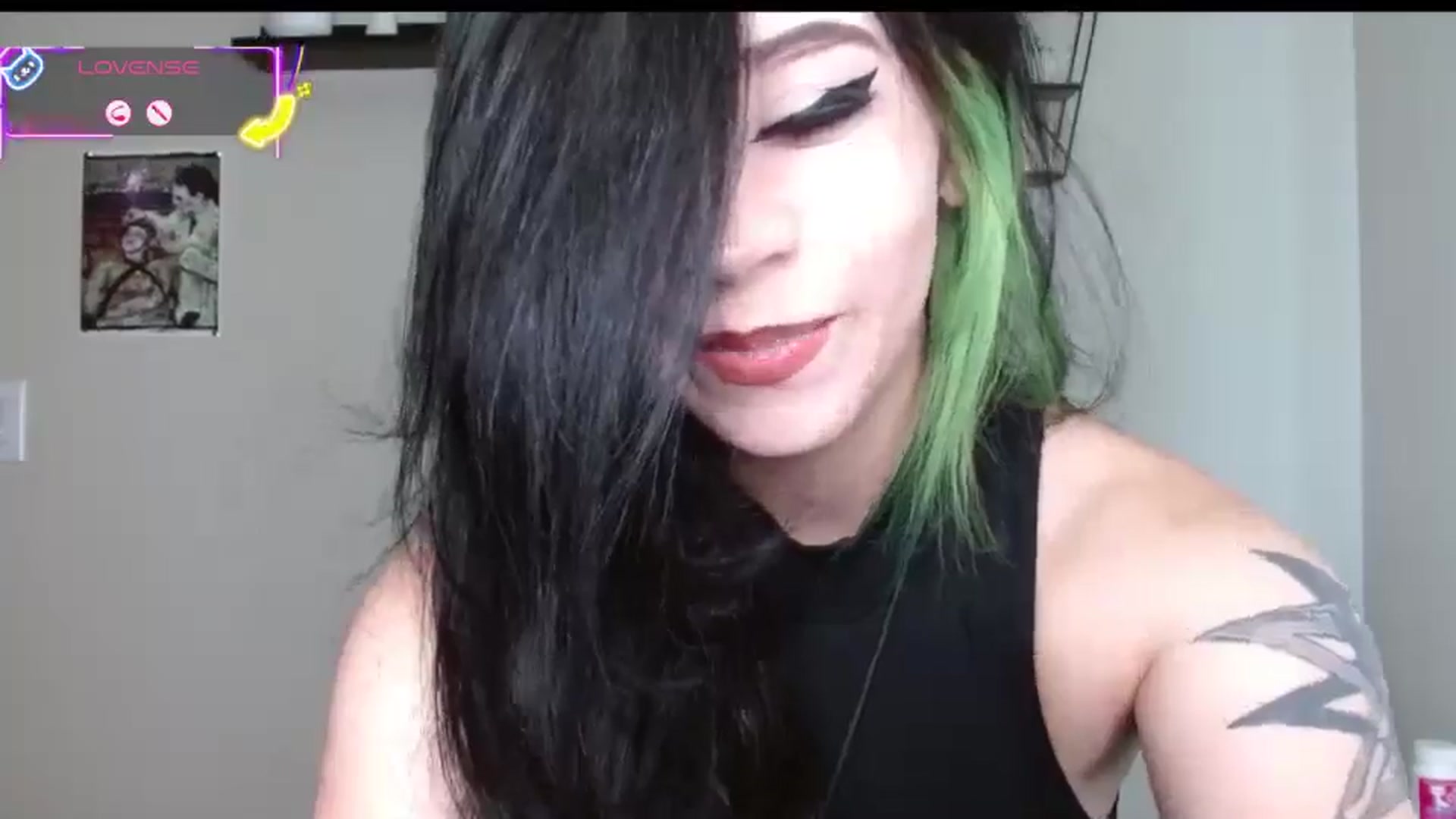 Gallery image thumbnail from Maikuchi's myfreecams stream on, 08/19/2025, 17:23 image 7 of 20