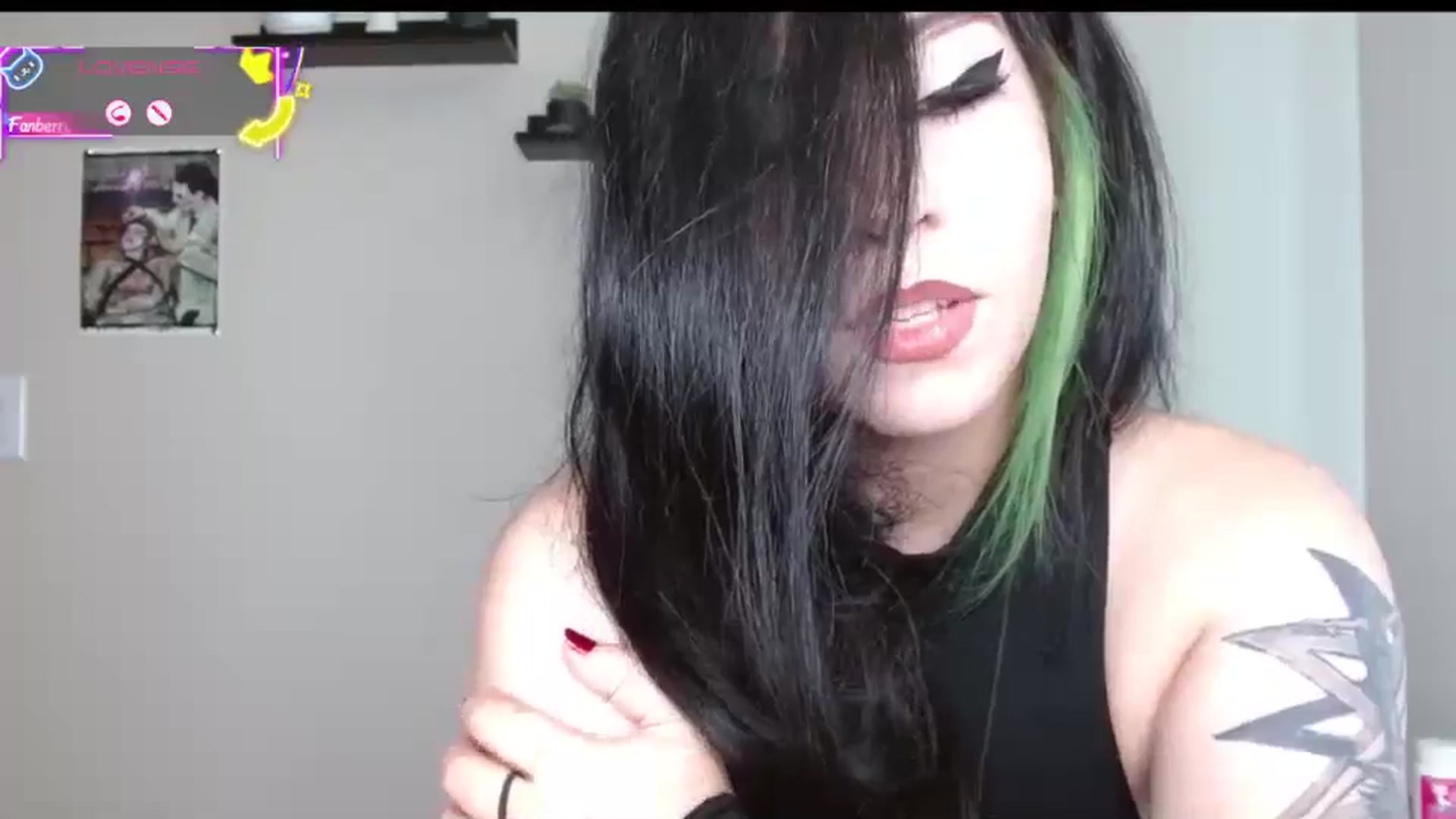 Gallery image thumbnail from Maikuchi's myfreecams stream on, 08/19/2025, 17:23 image 5 of 20