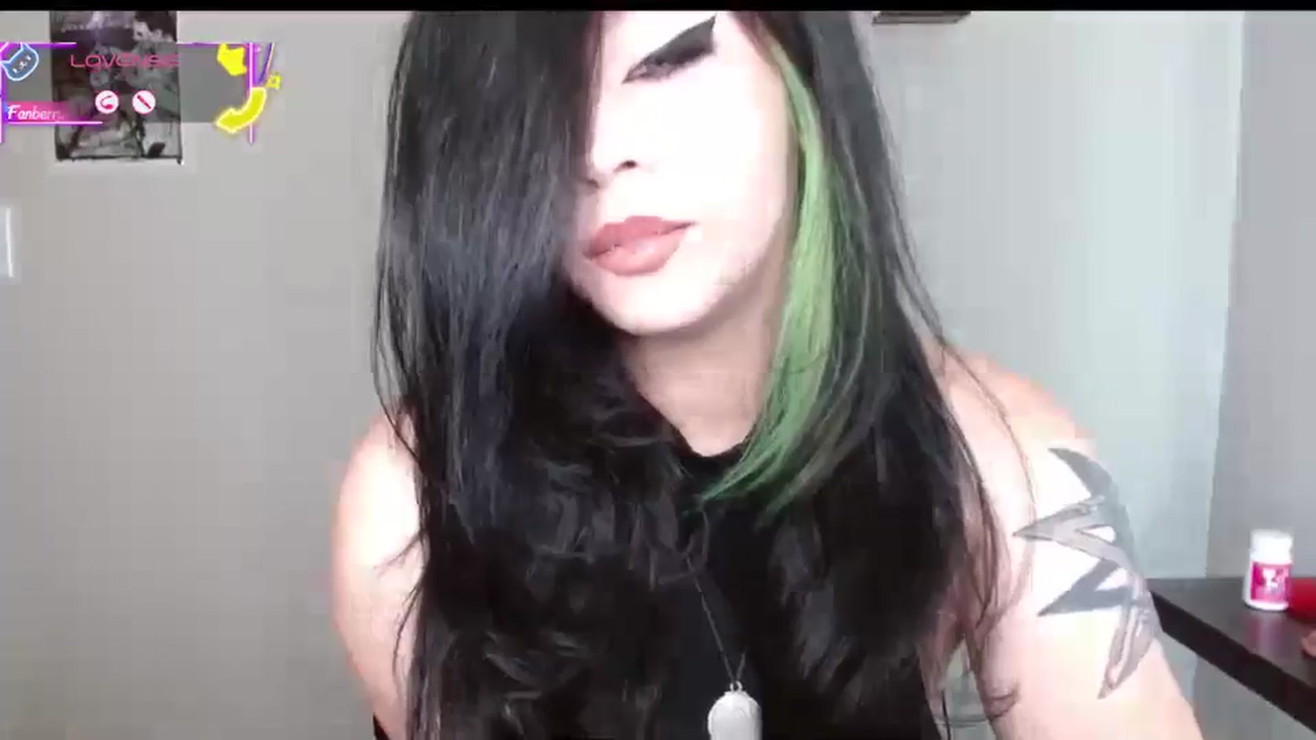 Gallery image thumbnail from Maikuchi's myfreecams stream on, 08/19/2025, 17:23 image 14 of 20