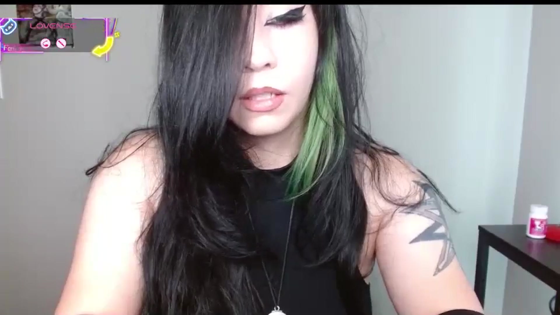 Gallery image thumbnail from Maikuchi's myfreecams stream on, 08/19/2025, 18:37 image 7 of 20