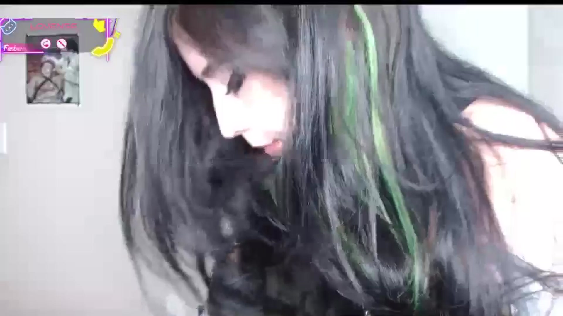 Gallery image thumbnail from Maikuchi's myfreecams stream on, 08/19/2025, 18:37 image 6 of 20