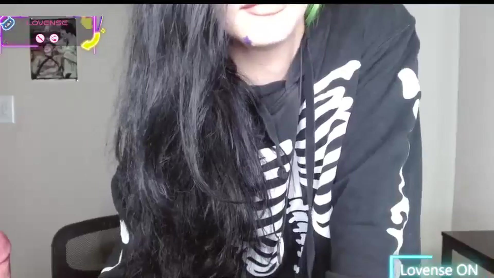 Gallery image thumbnail from Maikuchi's myfreecams stream on, 08/22/2025, 16:04 image 17 of 20