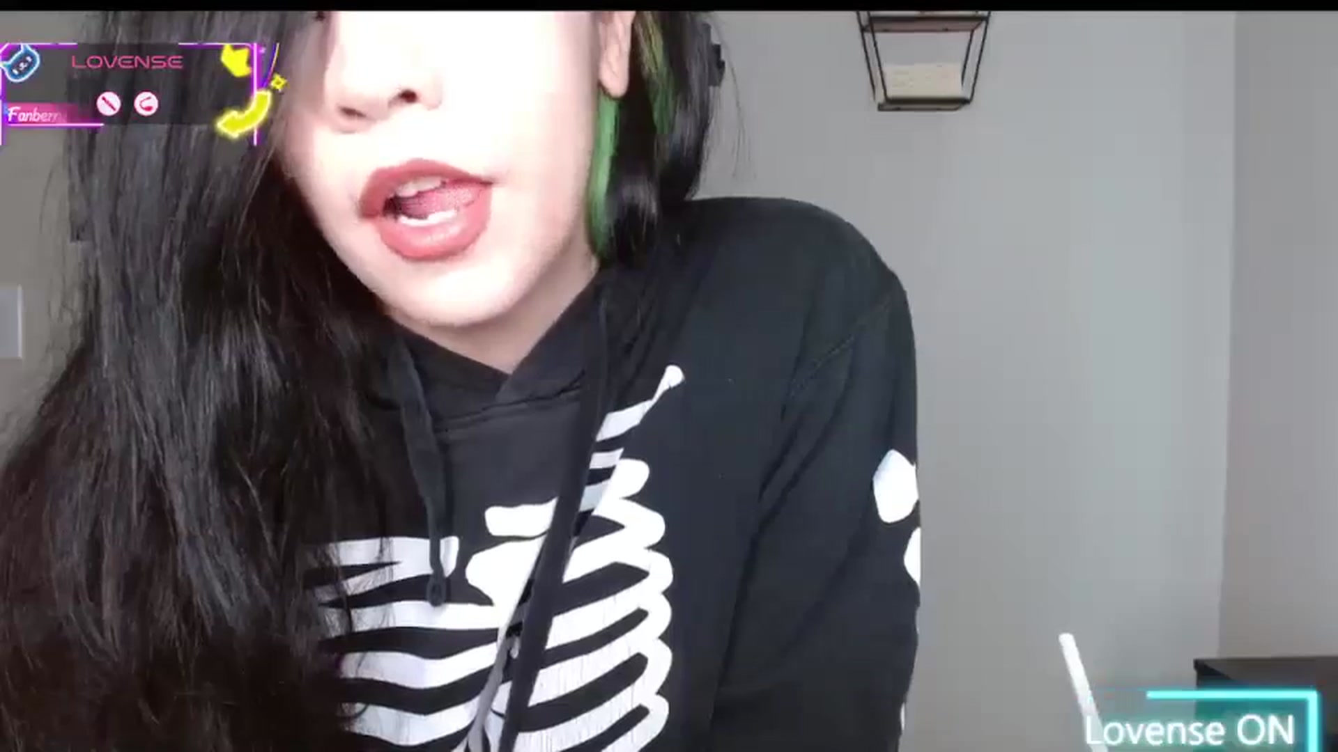 Gallery image thumbnail from Maikuchi's myfreecams stream on, 08/22/2025, 16:04 image 2 of 20
