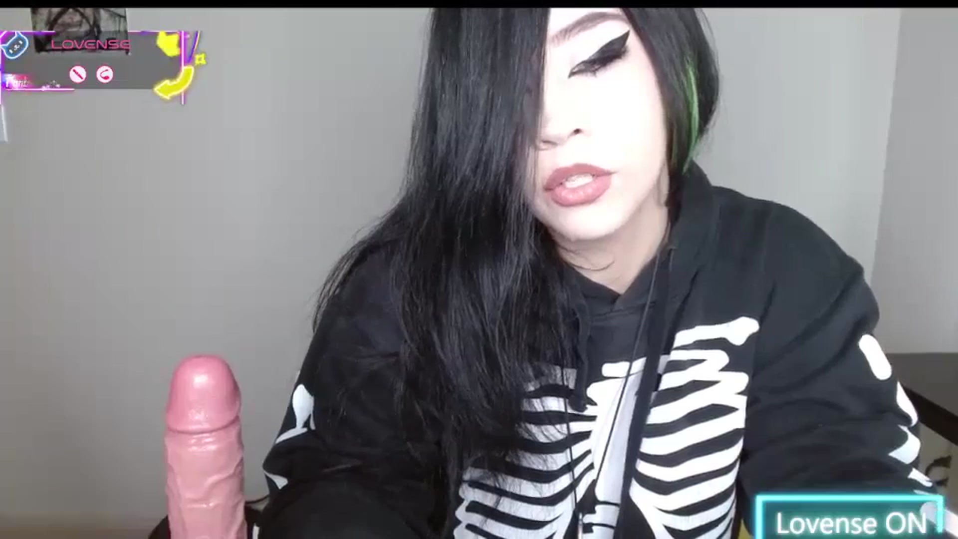 Gallery image thumbnail from Maikuchi's myfreecams stream on, 08/22/2025, 16:04 image 6 of 20