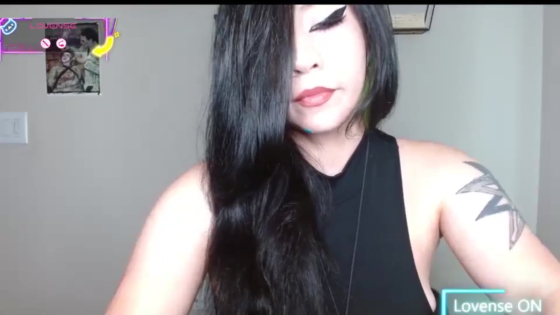 Gallery image thumbnail from Maikuchi's myfreecams stream on, 08/23/2025, 17:21 image 6 of 20