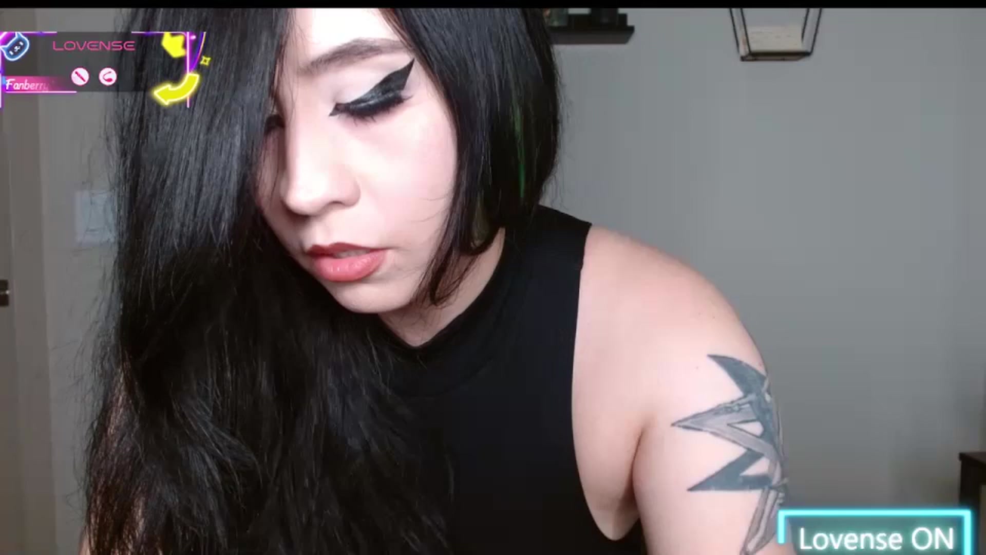 Gallery image thumbnail from Maikuchi's myfreecams stream on, 08/27/2025, 18:13 image 16 of 20