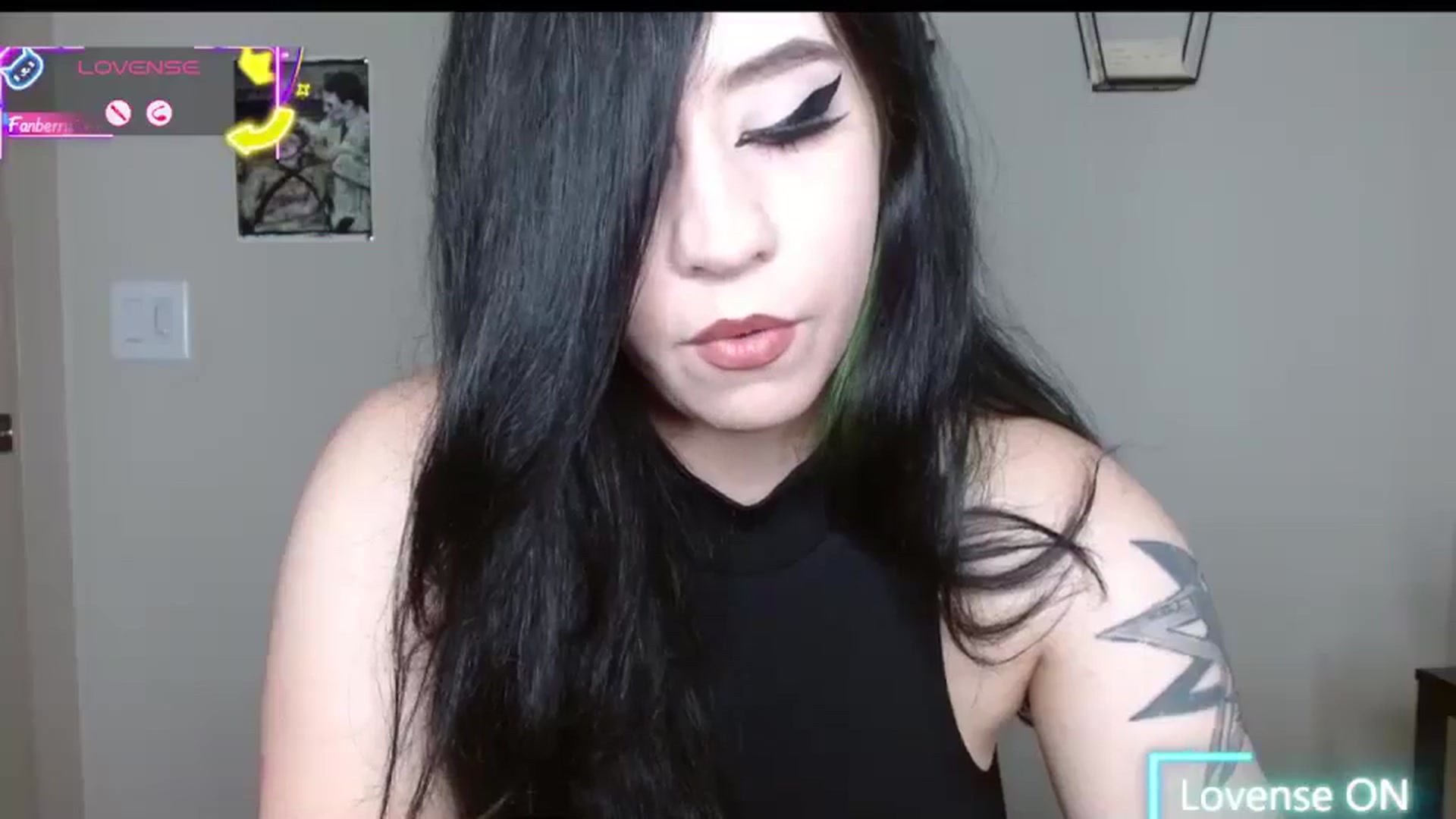 Gallery image thumbnail from Maikuchi's myfreecams stream on, 08/27/2025, 18:13 image 8 of 20