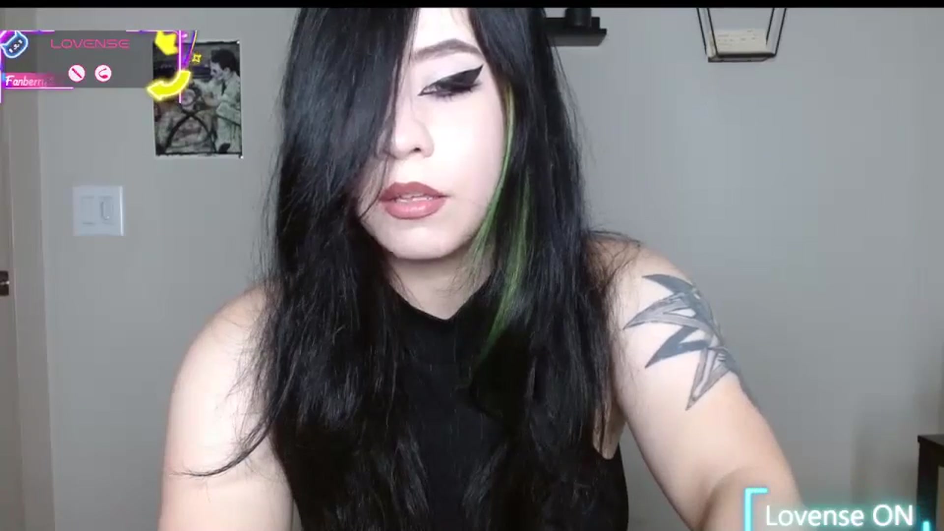 Gallery image thumbnail from Maikuchi's myfreecams stream on, 08/27/2025, 18:13 image 2 of 20