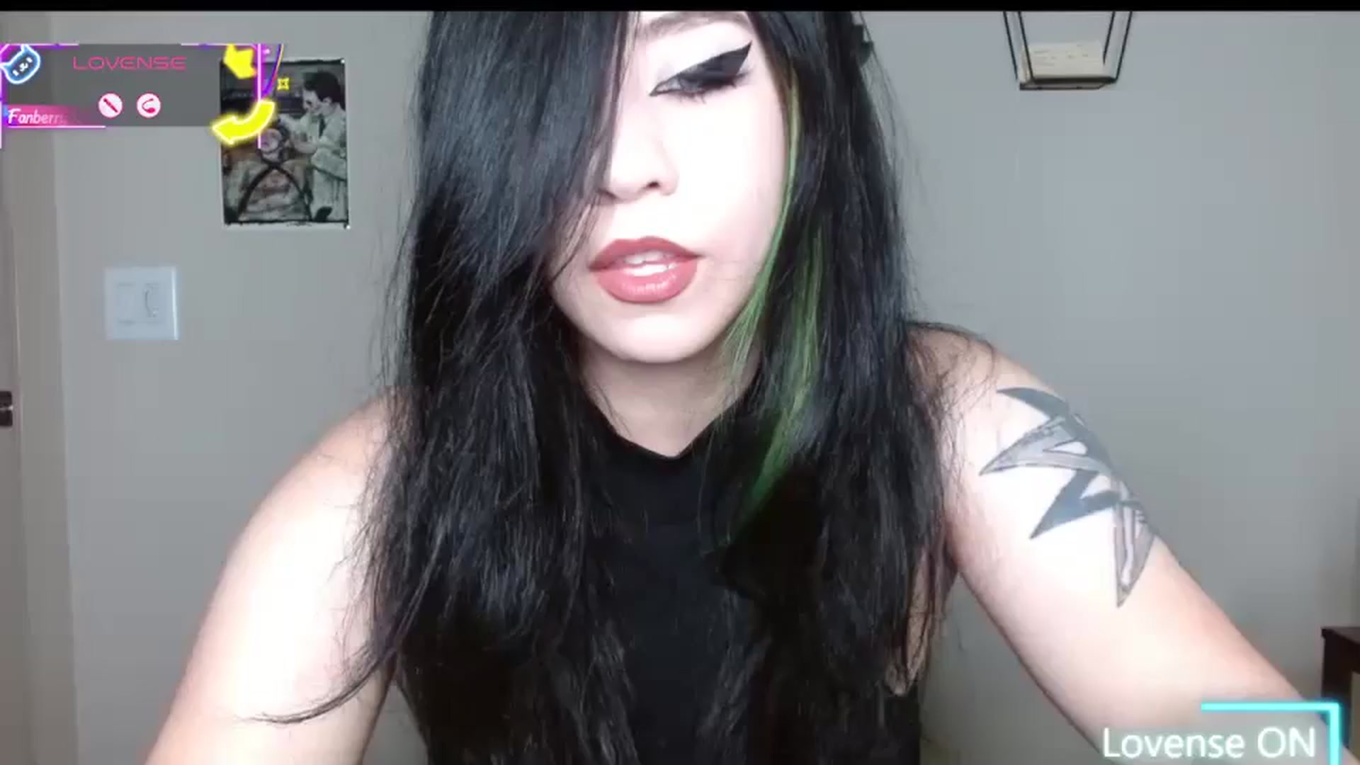 Gallery image thumbnail from Maikuchi's myfreecams stream on, 08/27/2025, 18:13 image 1 of 20