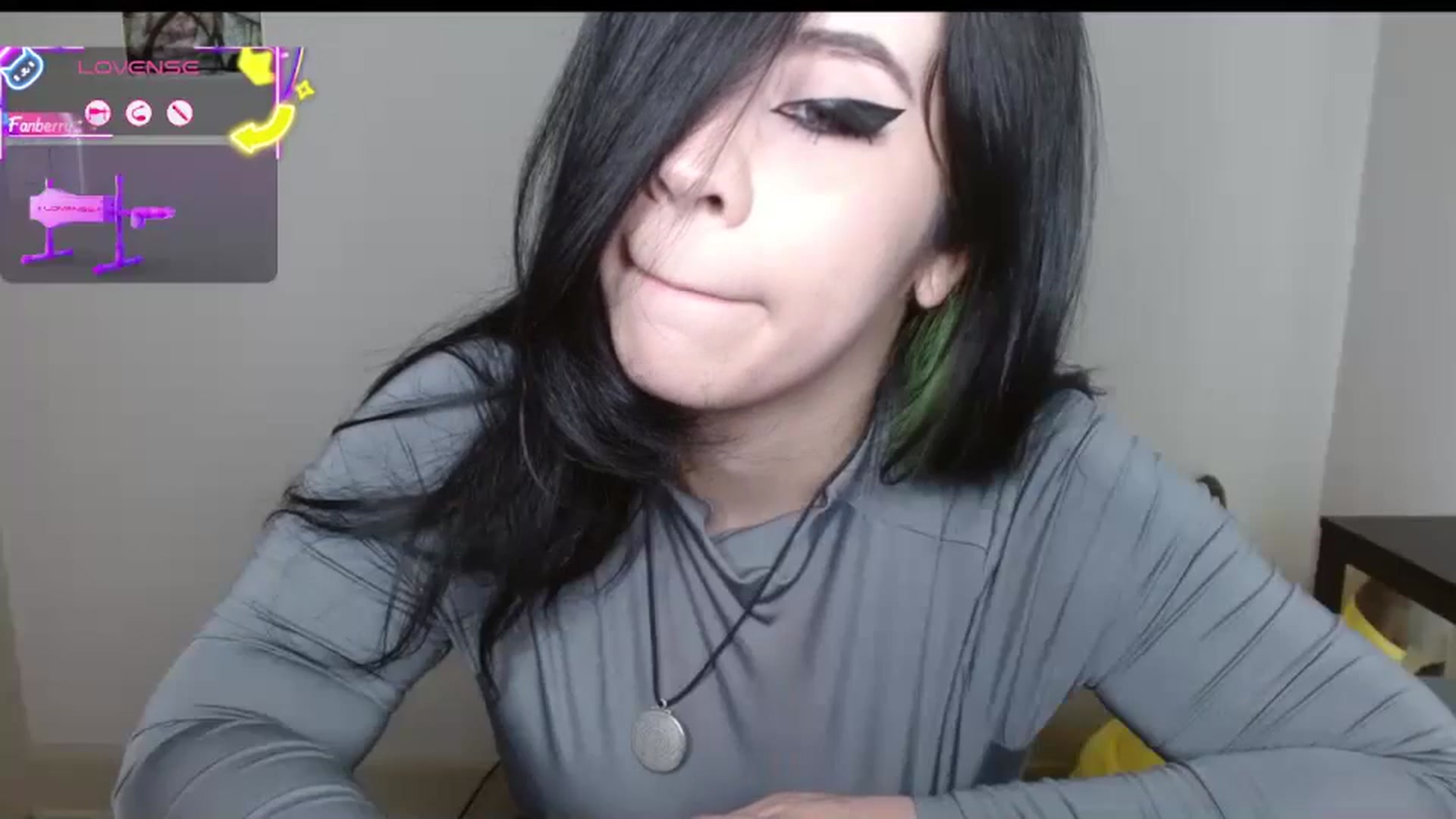 Gallery image thumbnail from Maikuchi's myfreecams stream on, 08/30/2025, 18:00 image 14 of 20