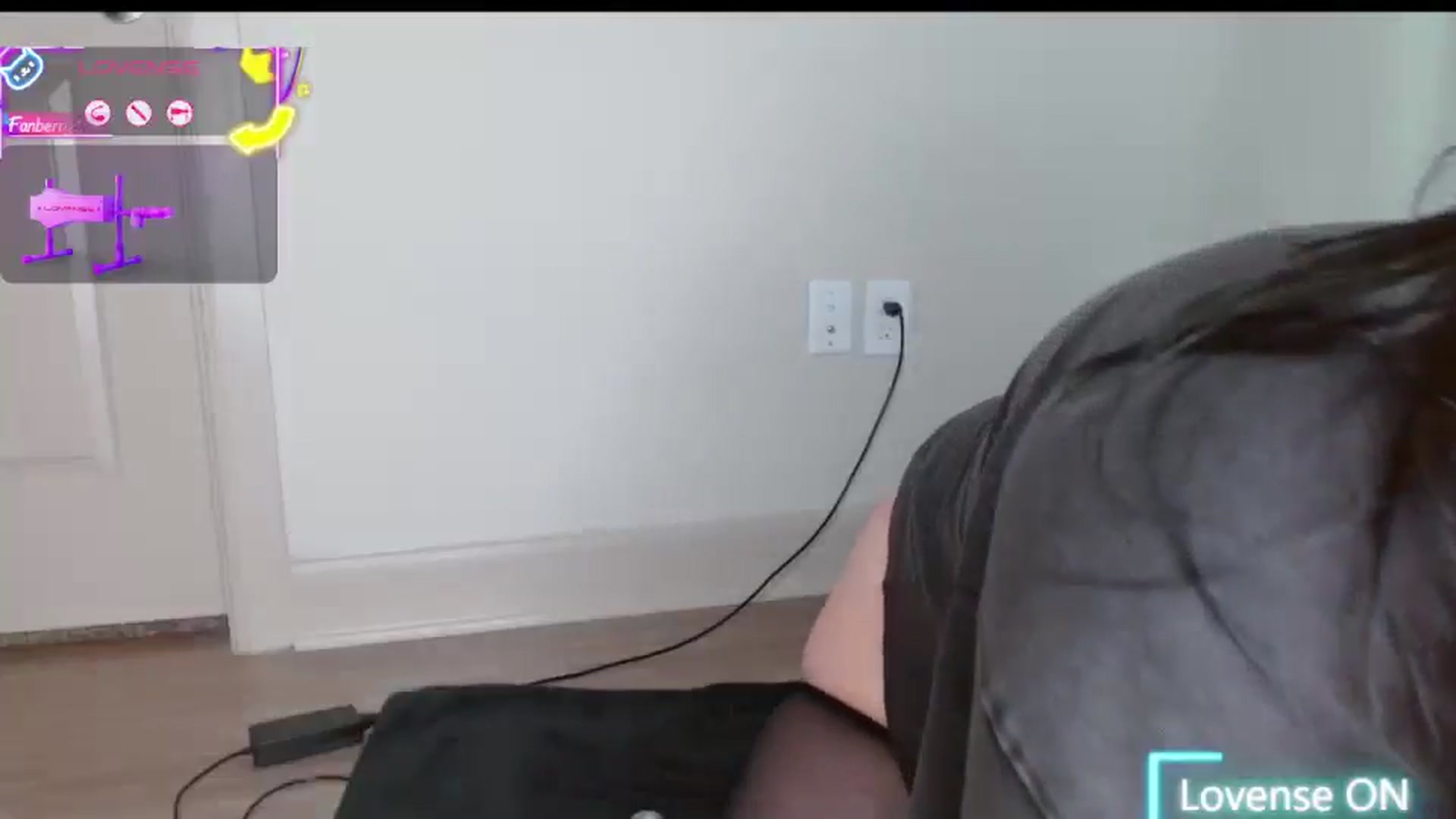Gallery image thumbnail from Maikuchi's myfreecams stream on, 09/06/2025, 17:00 image 5 of 20