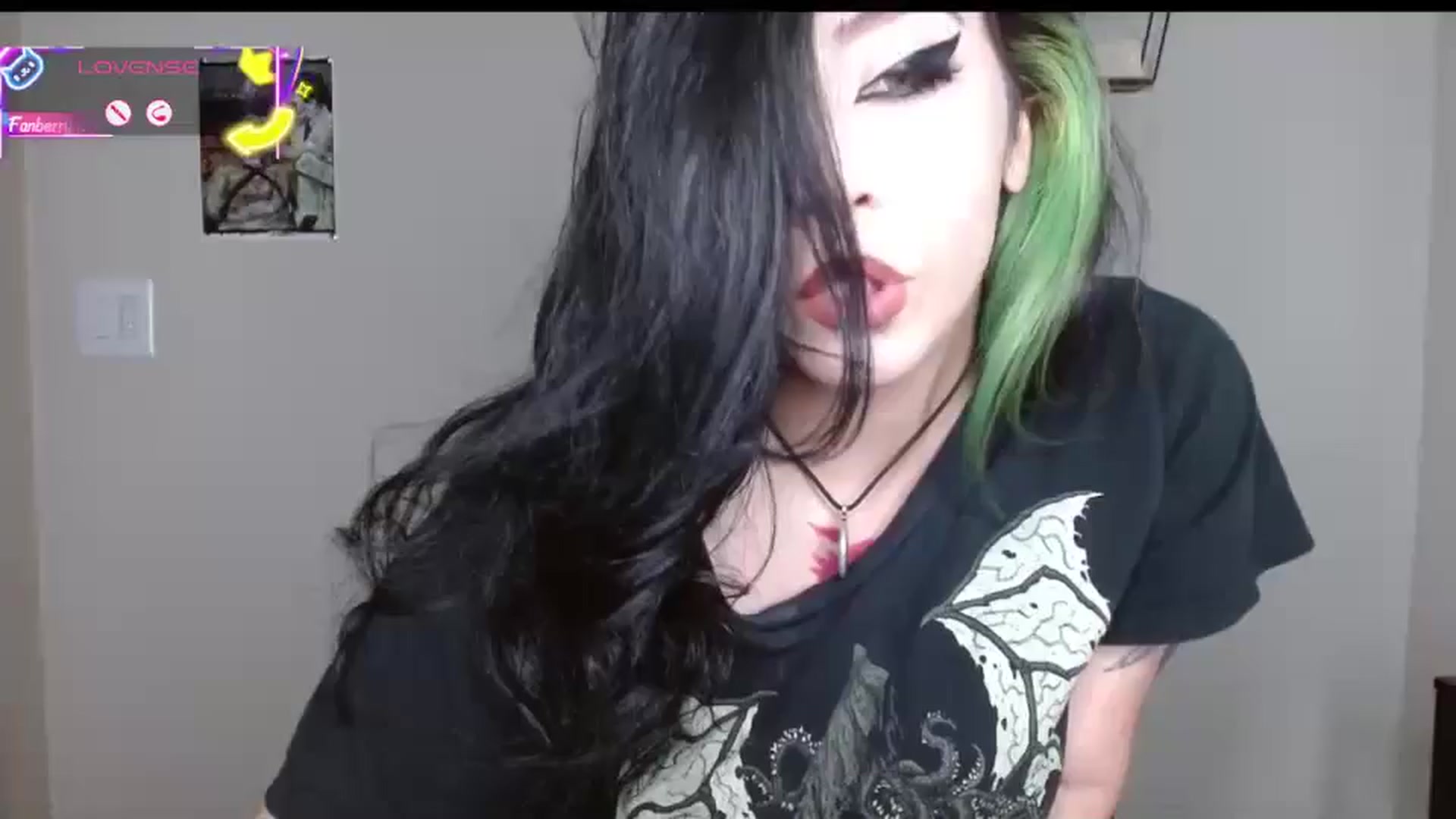 Gallery image thumbnail from Maikuchi's myfreecams stream on, 09/07/2025, 18:25 image 1 of 20