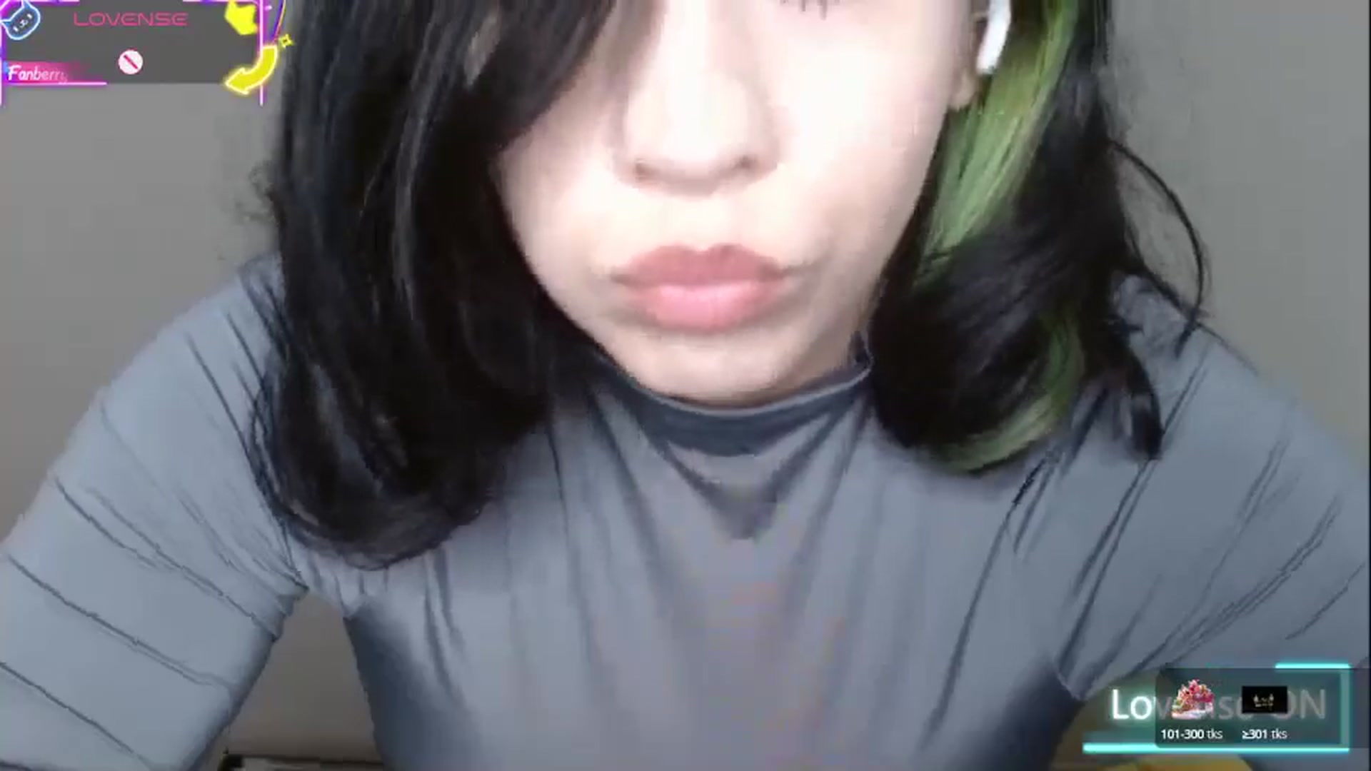 Gallery image thumbnail from Maikuchi's myfreecams stream on, 09/17/2025, 15:42 image 15 of 20