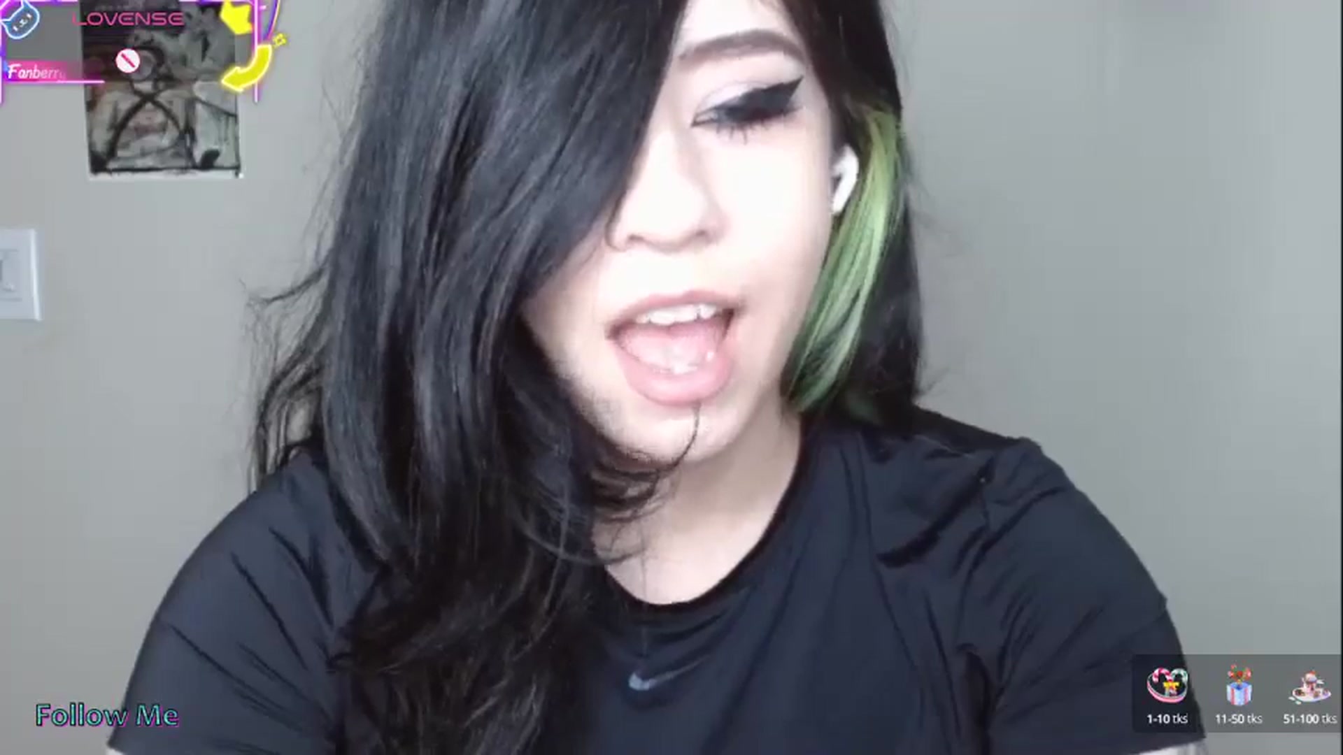 Gallery image thumbnail from Maikuchi's myfreecams stream on, 09/17/2025, 17:09 image 18 of 20