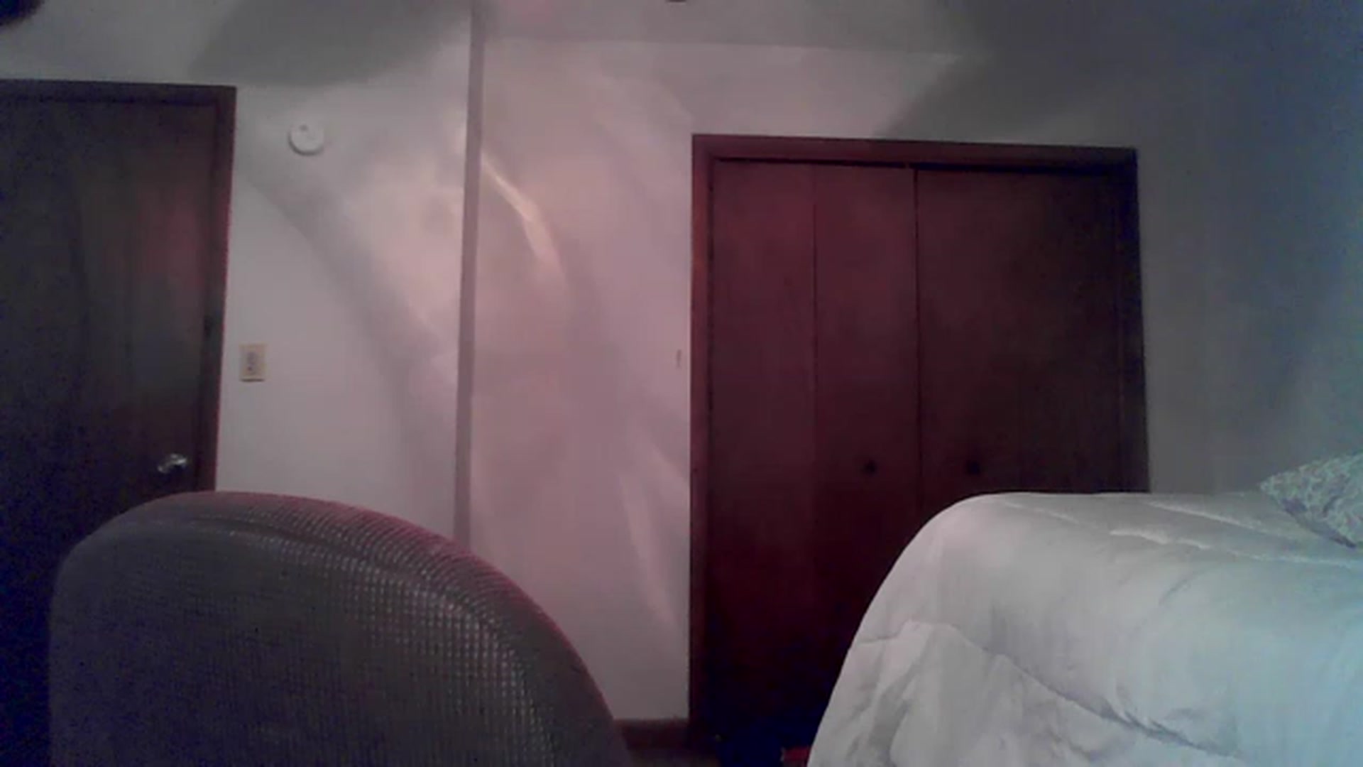 Gallery image thumbnail from MainSQUEEZE69's myfreecams stream on, 11/23/2022, 05:57 image 14 of 20