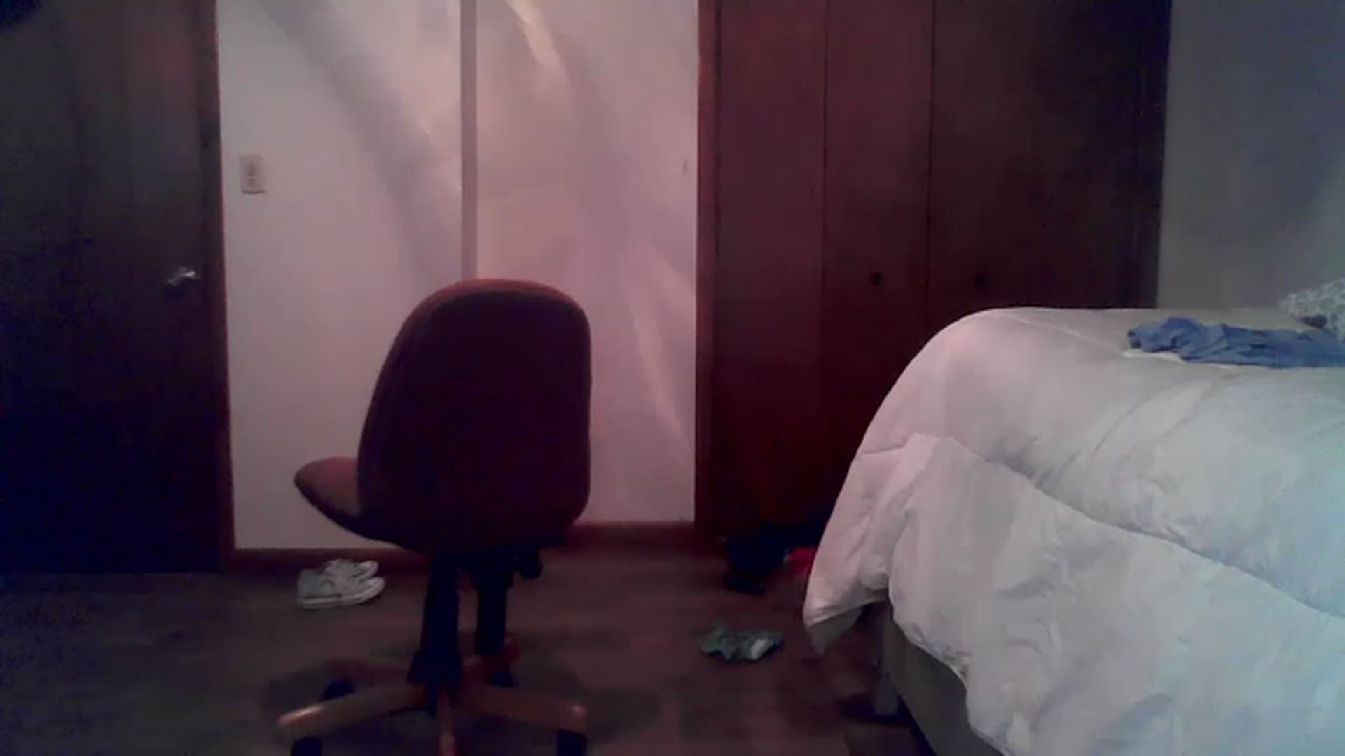 Gallery image thumbnail from MainSQUEEZE69's myfreecams stream on, 11/23/2022, 05:57 image 4 of 20