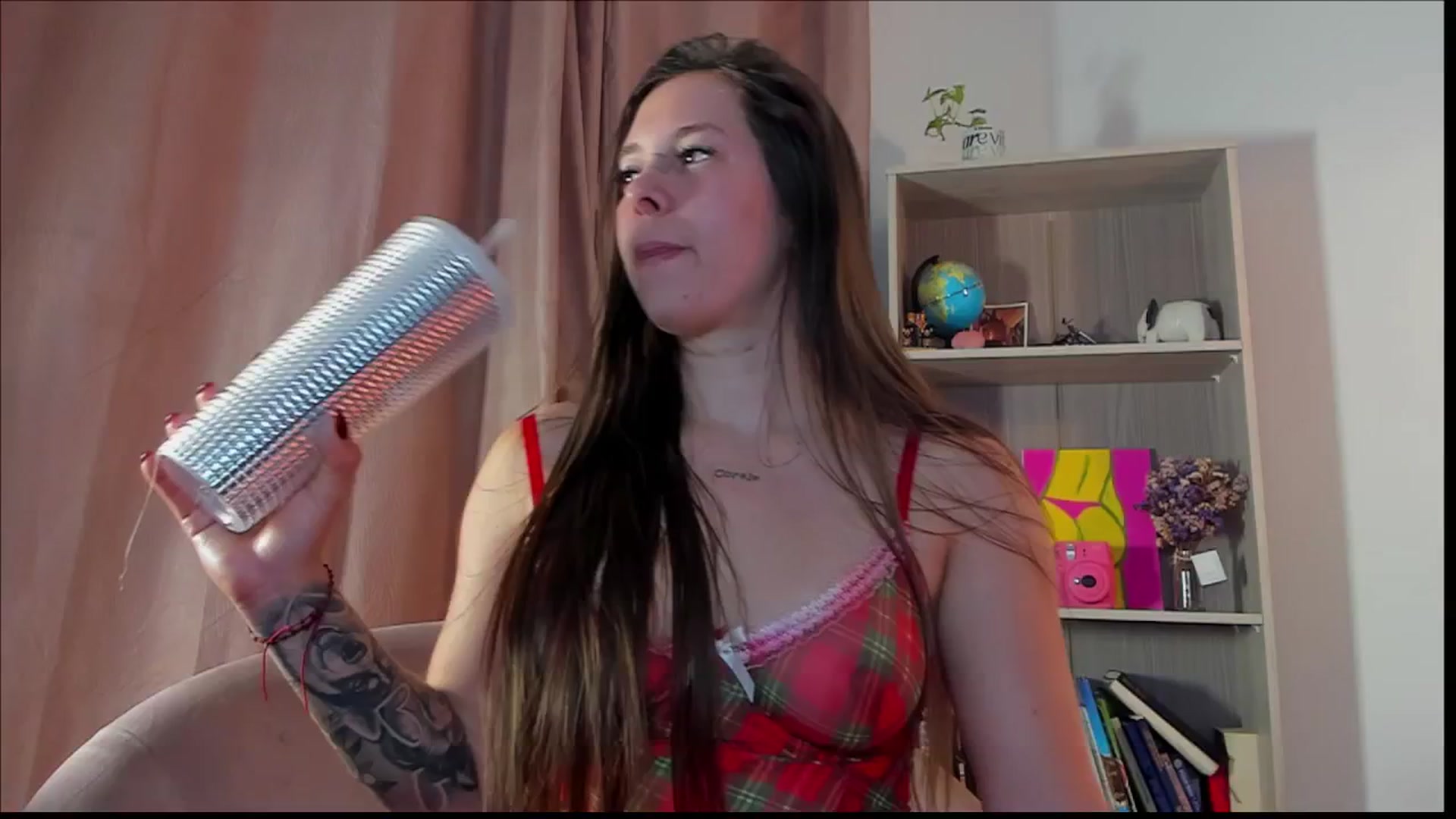 Gallery image thumbnail from Maite_19x_'s myfreecams stream on, 12/24/2025, 13:23 image 14 of 20