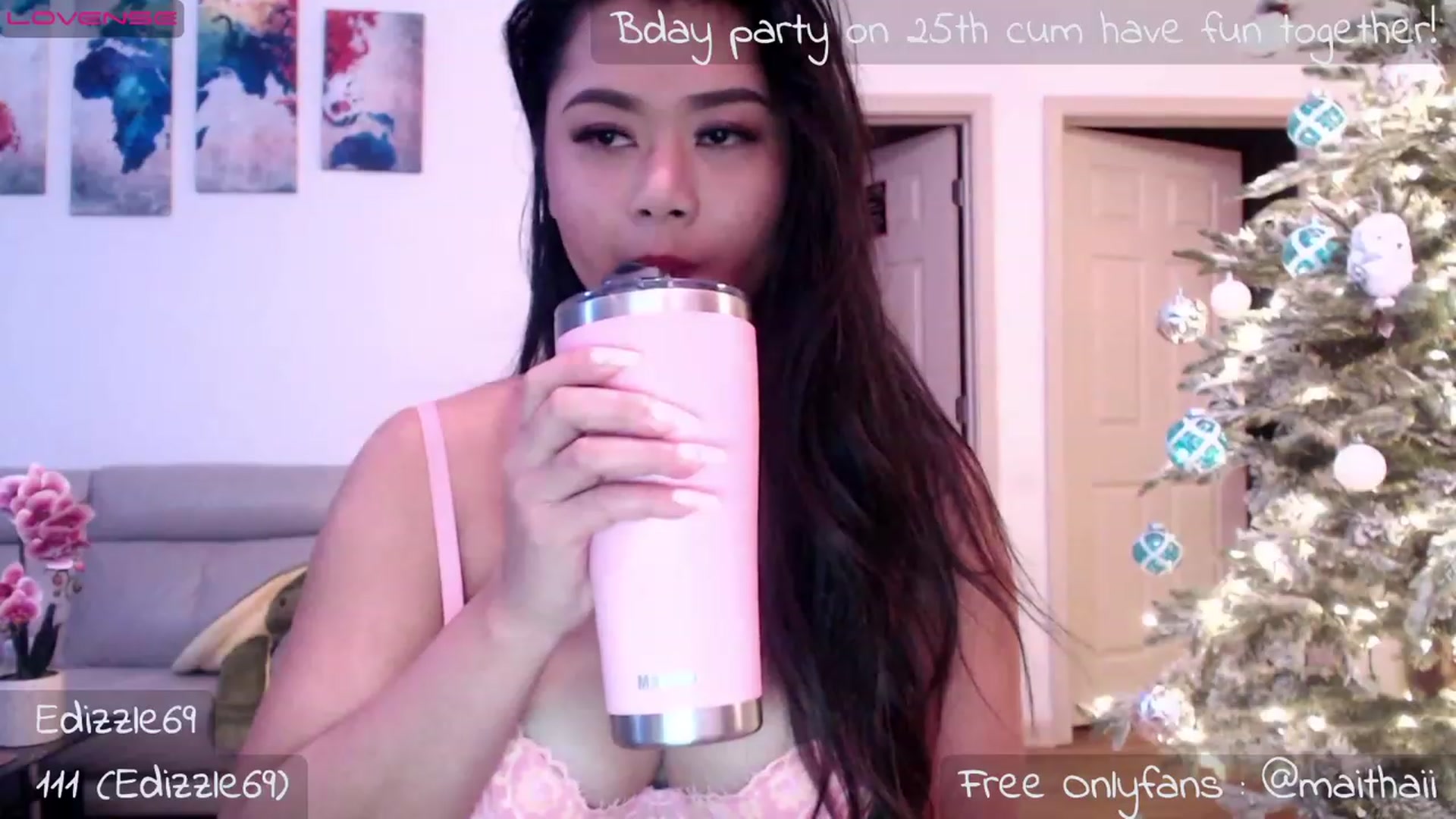 Gallery image thumbnail from Maithaiii's myfreecams stream on, 11/14/2022, 11:04 image 20 of 20