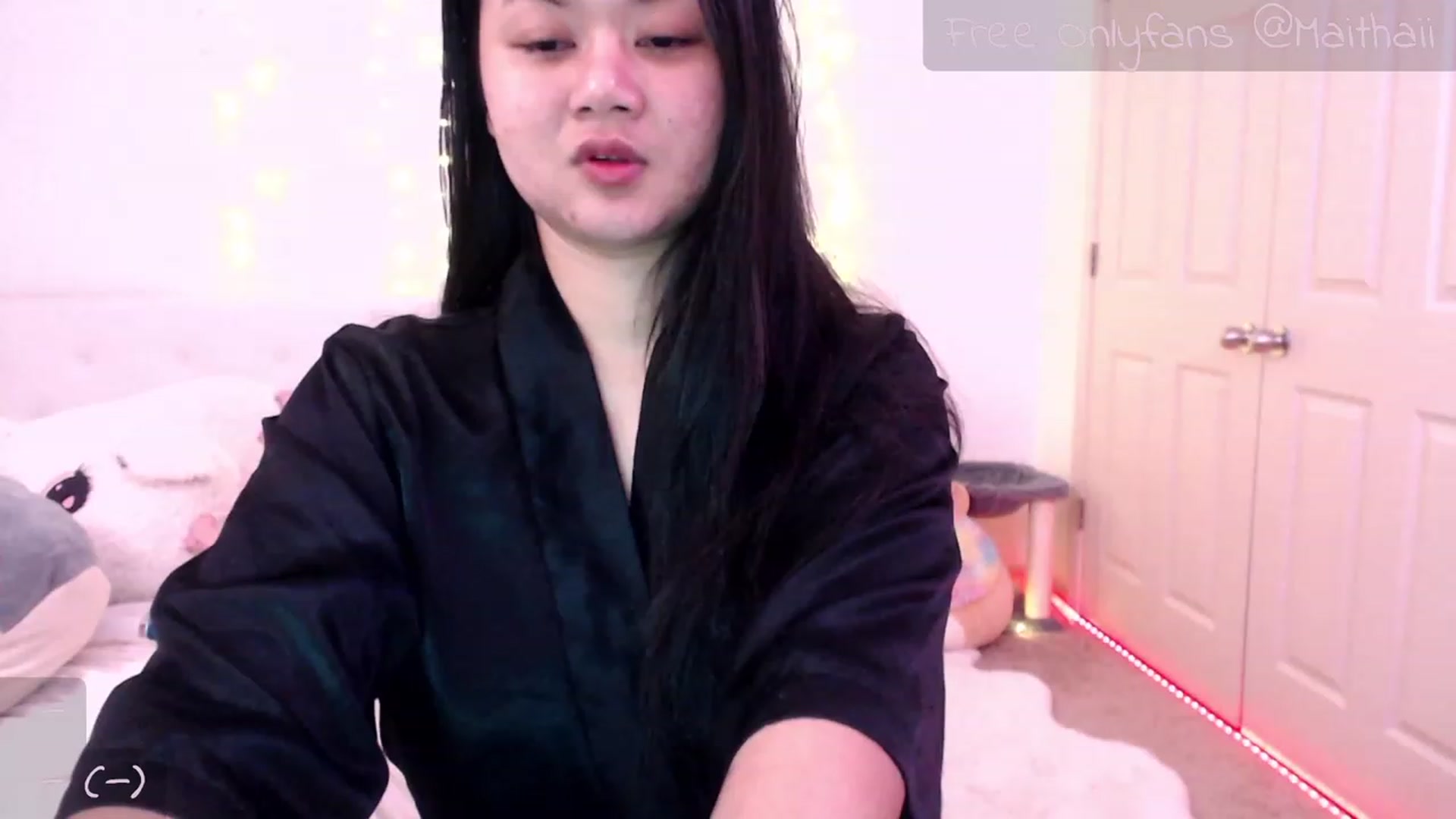 Gallery image thumbnail from Maithaiii's myfreecams stream on, 01/09/2023, 08:44 image 7 of 20