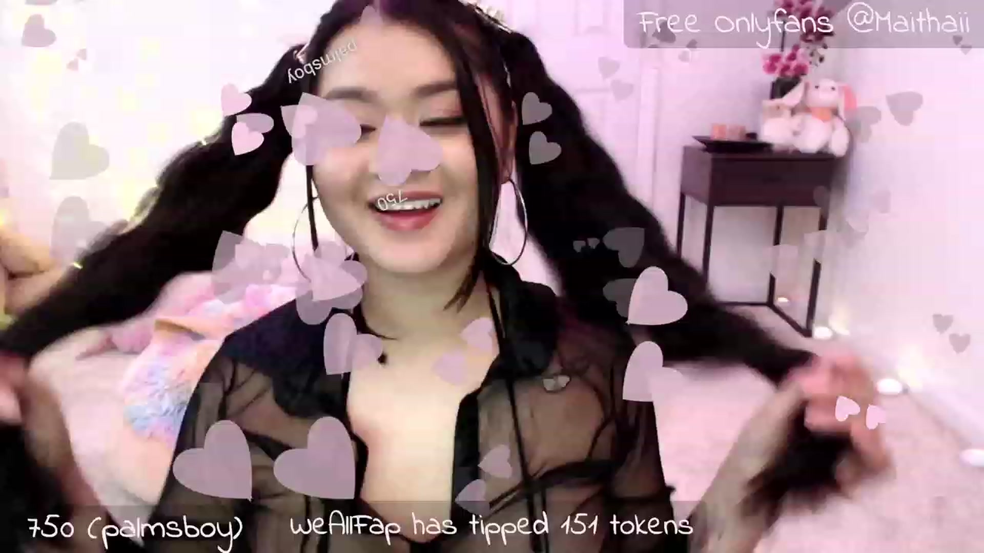 Gallery image thumbnail from Maithaiii's myfreecams stream on, 04/25/2023, 23:34 image 2 of 20