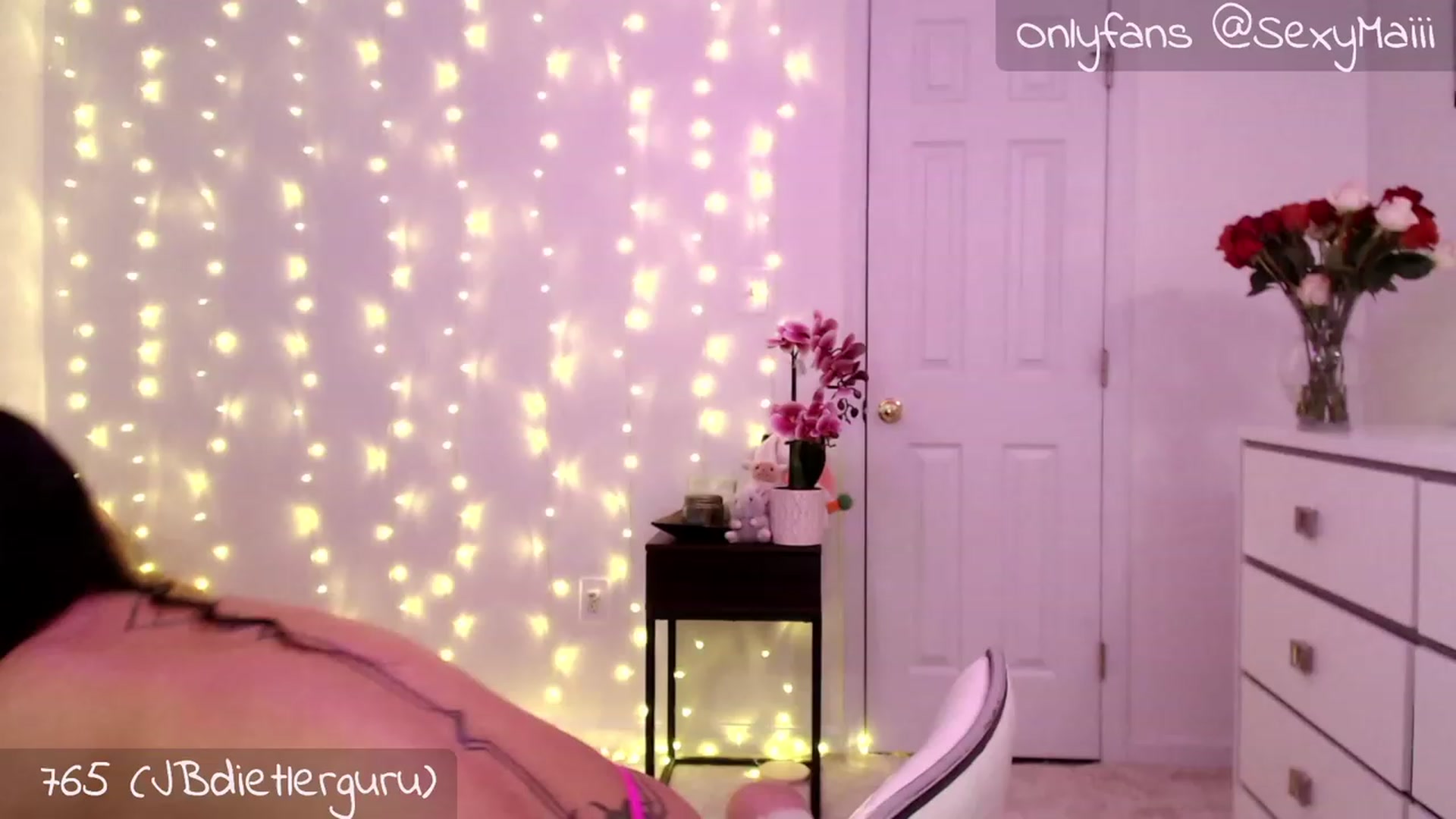 Gallery image thumbnail from Maithaiii's myfreecams stream on, 05/25/2023, 07:08 image 15 of 20
