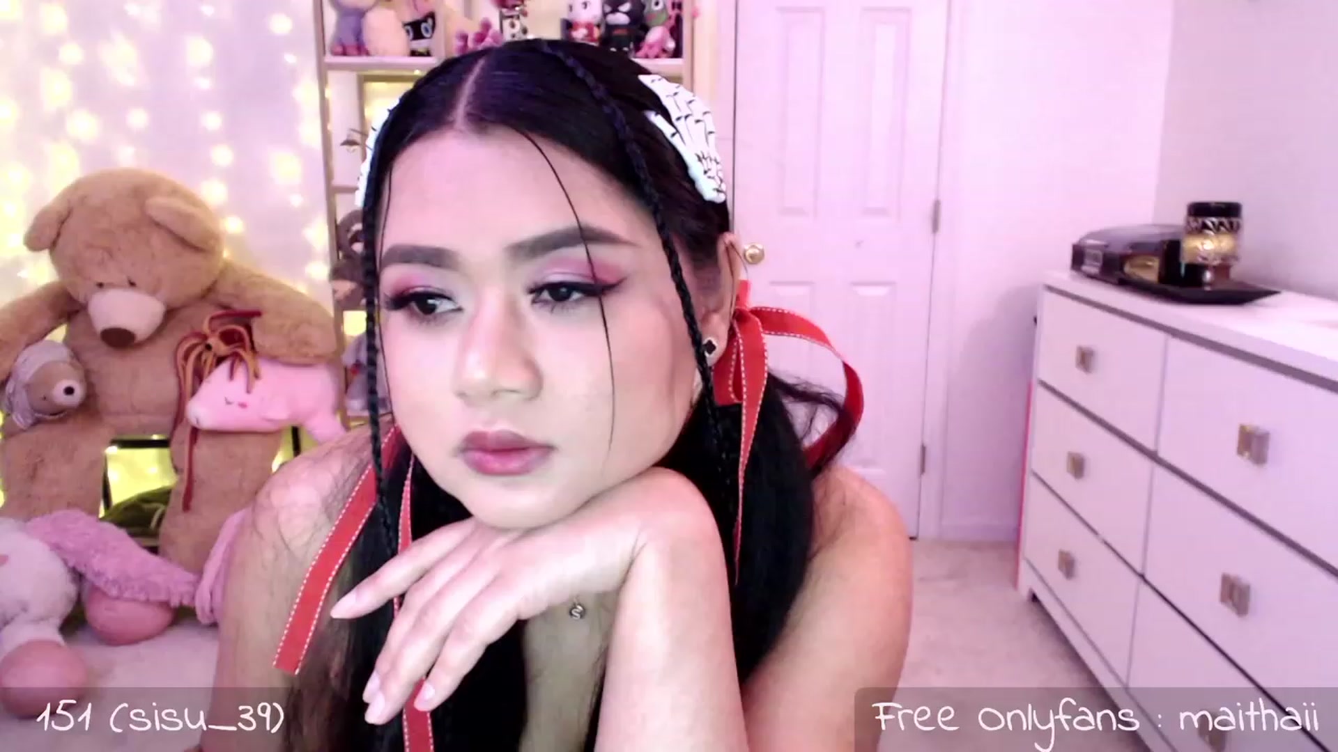 Gallery image thumbnail from Maithaiii's myfreecams stream on, 09/12/2023, 24:43 image 19 of 20