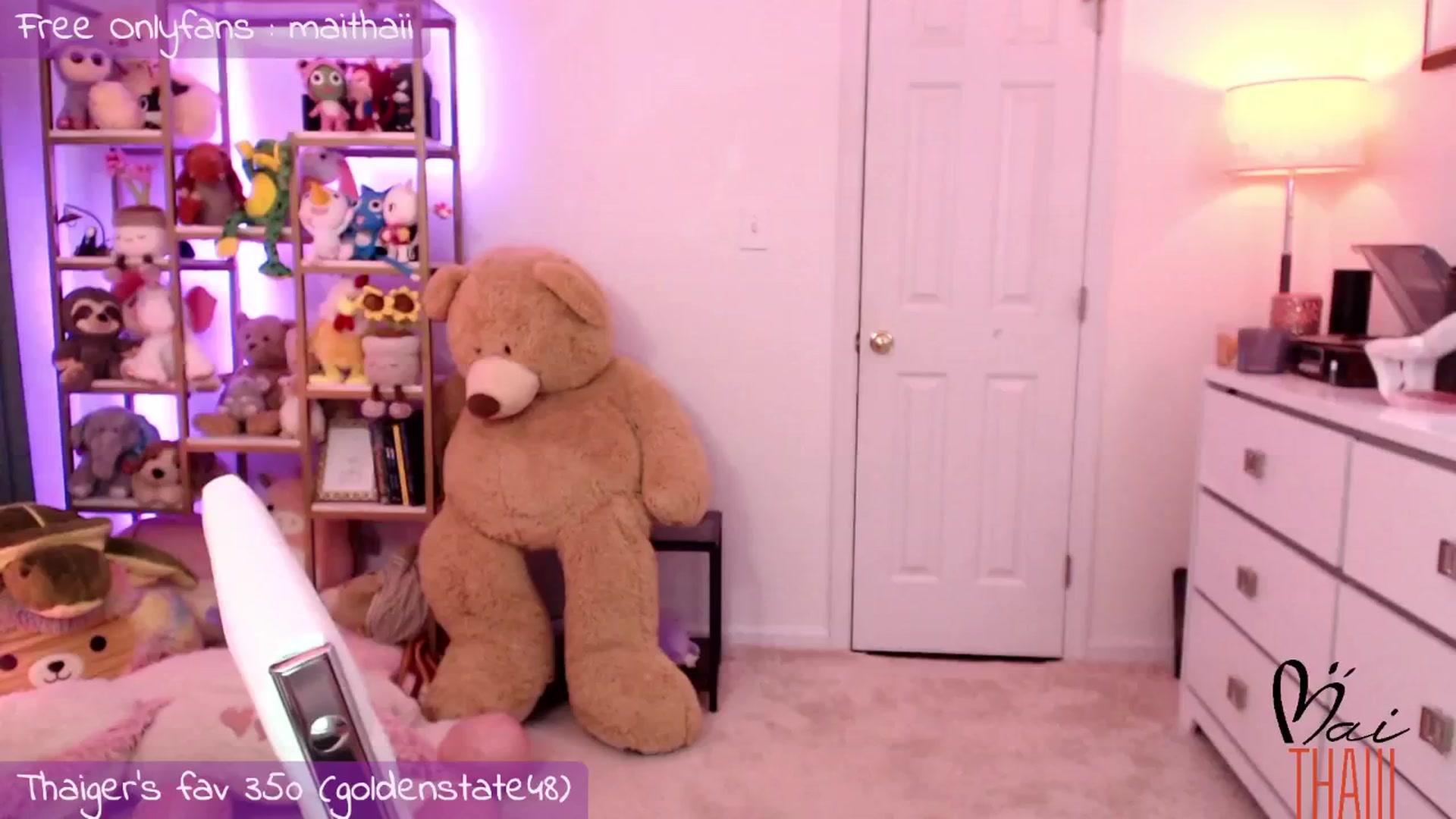 Gallery image thumbnail from Maithaiii's myfreecams stream on, 09/28/2024, 08:30 image 12 of 20