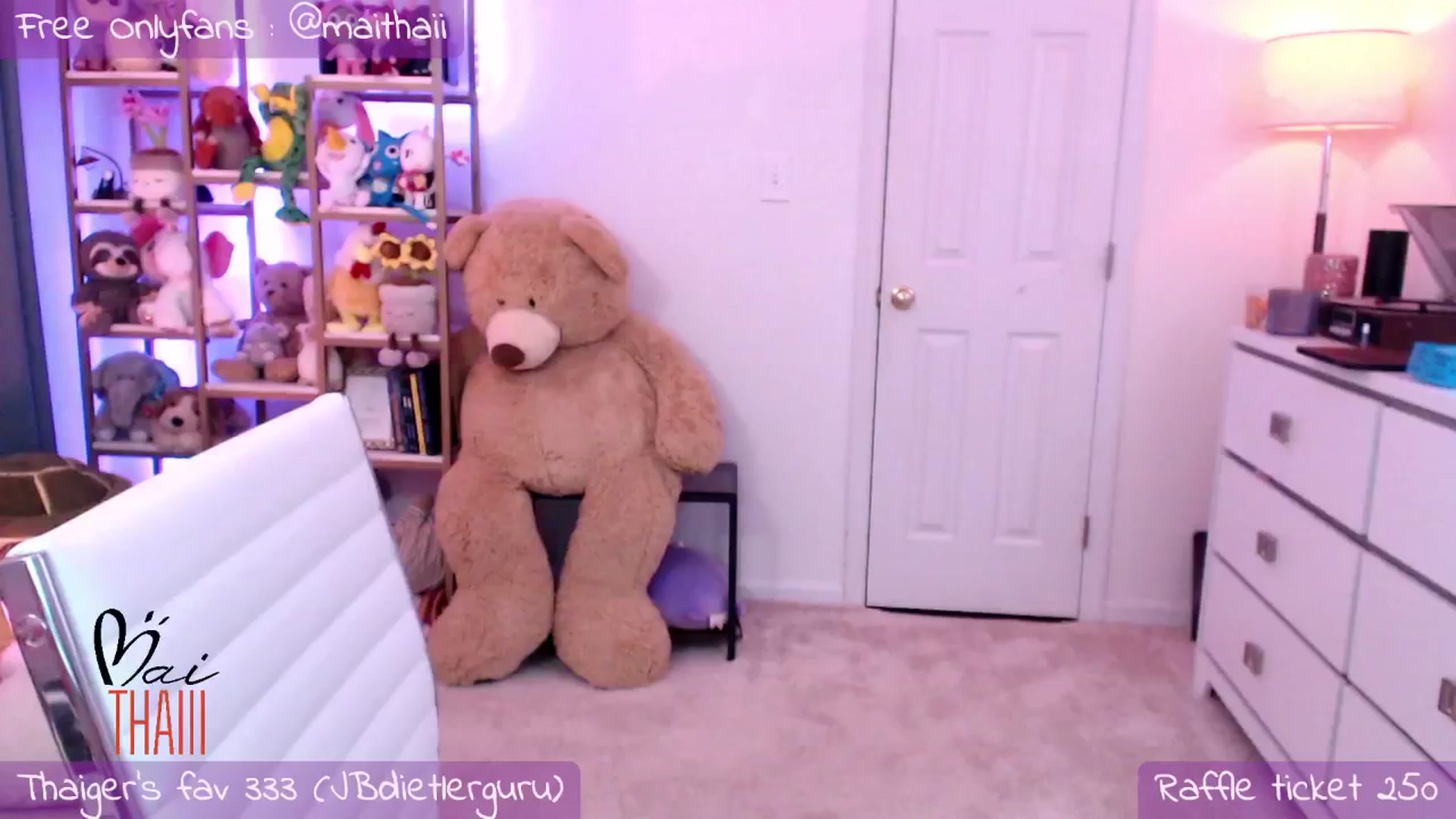 Gallery image thumbnail from Maithaiii's myfreecams stream on, 10/10/2024, 08:19 image 11 of 20