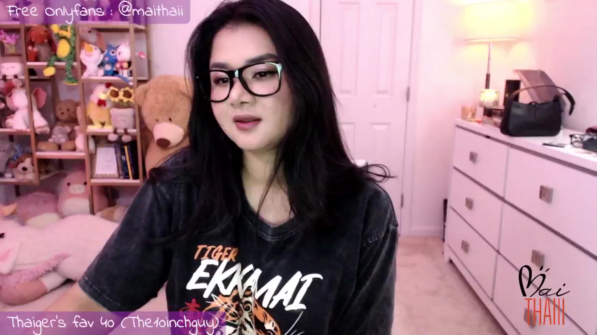 Gallery image thumbnail from Maithaiii's myfreecams stream on, 01/14/2025, 07:57 image 18 of 20