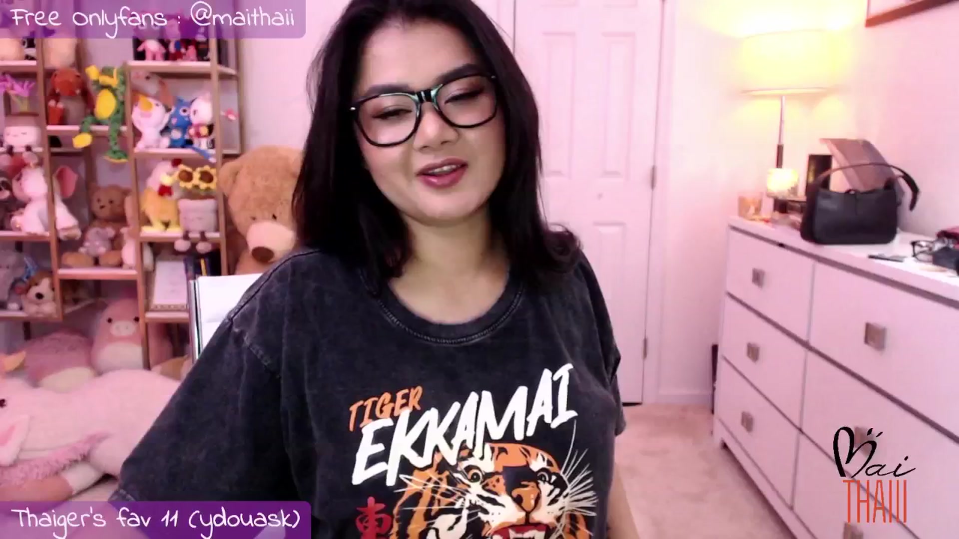 Gallery image thumbnail from Maithaiii's myfreecams stream on, 01/14/2025, 07:57 image 7 of 20
