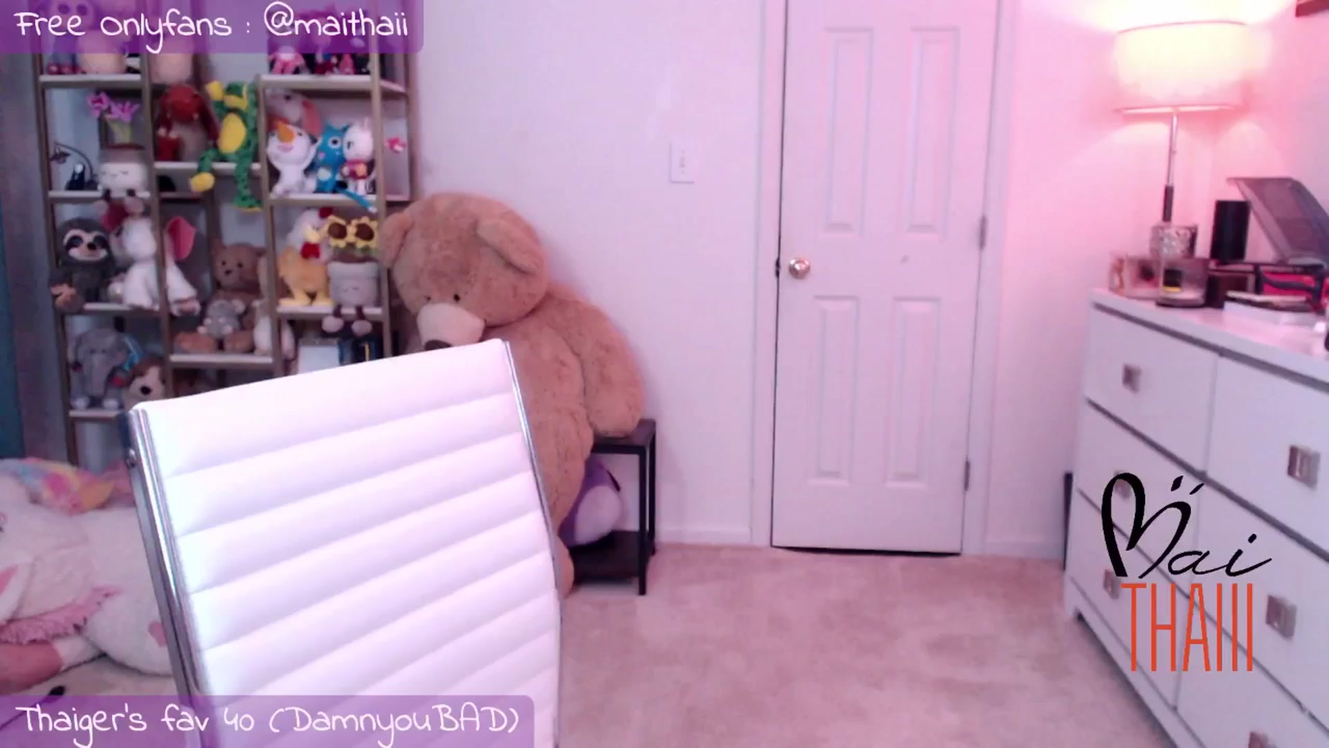 Gallery image thumbnail from Maithaiii's myfreecams stream on, 03/02/2025, 22:46 image 8 of 20