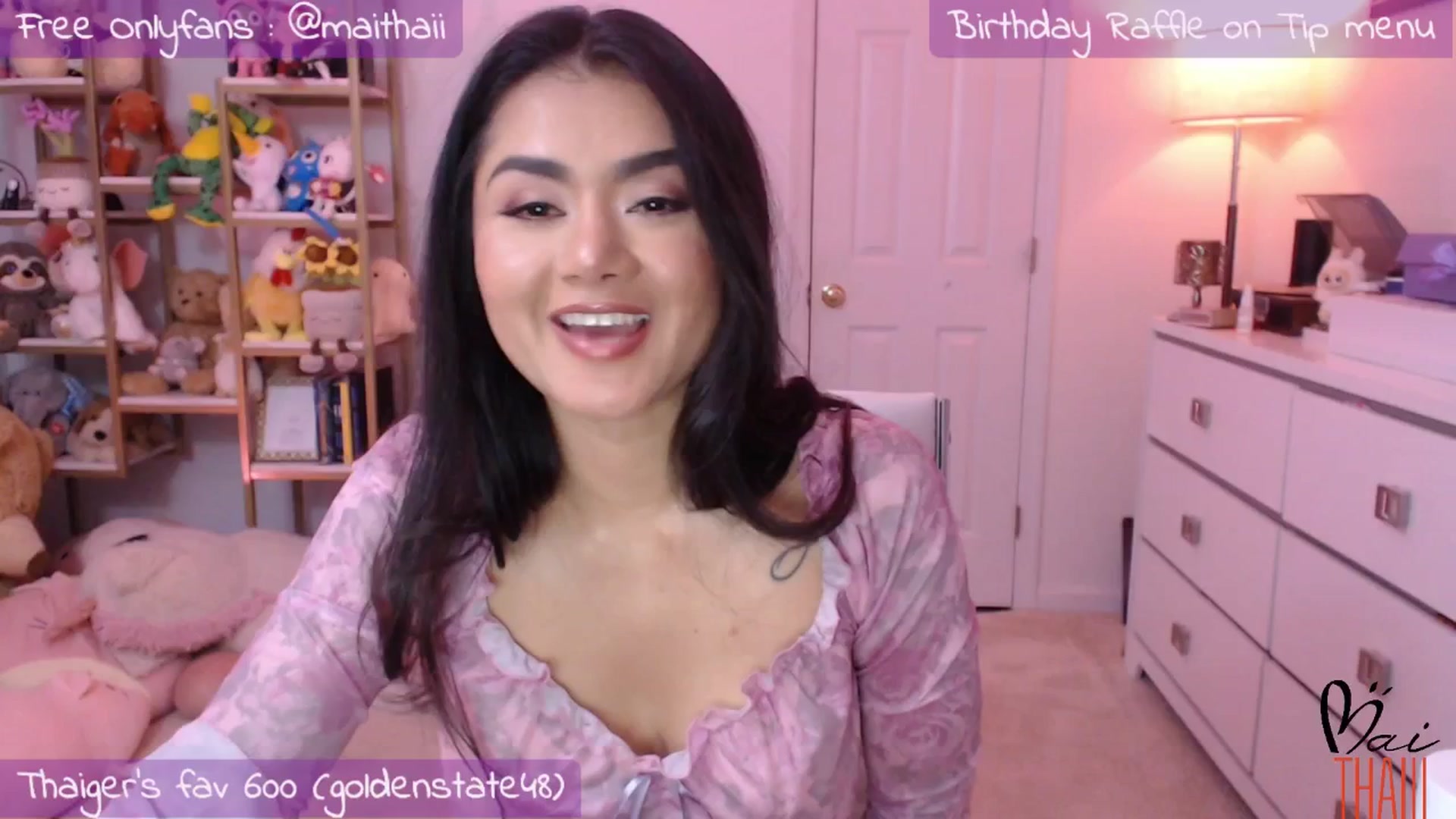Gallery image thumbnail from Maithaiii's myfreecams stream on, 11/13/2025, 08:19 image 7 of 20
