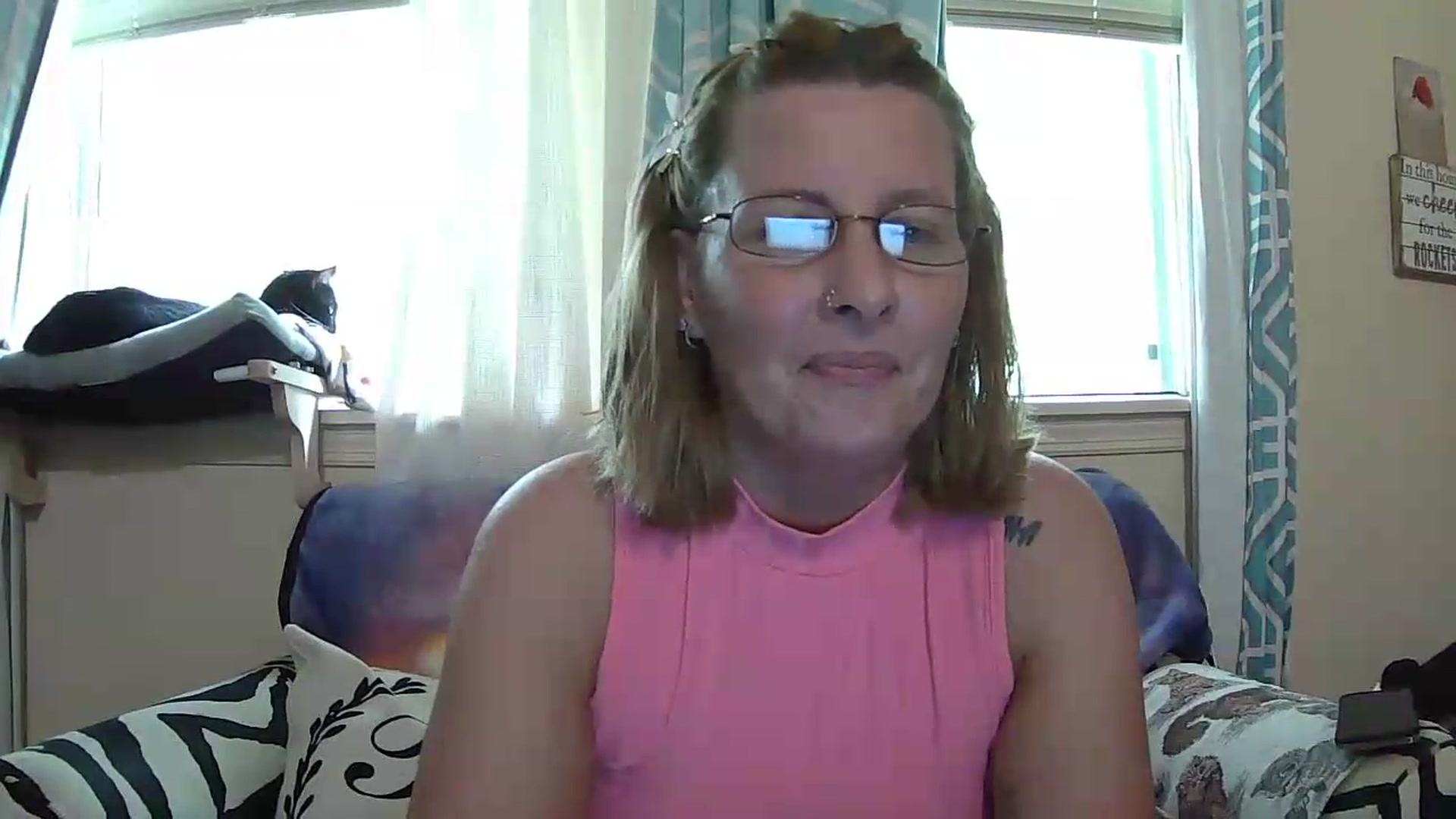 Gallery image thumbnail from Majicunicorn222's myfreecams stream on, 05/23/2026, 21:02 image 8 of 20
