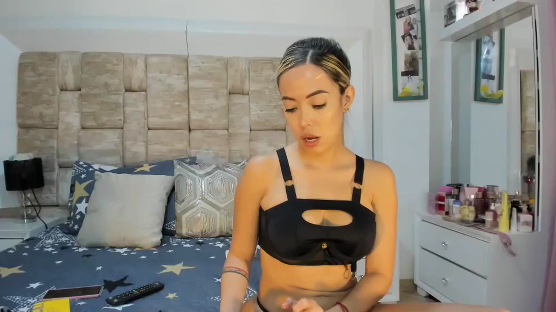Gallery image thumbnail from Majovargas's myfreecams stream on, 02/20/2024, 20:42 image 9 of 20