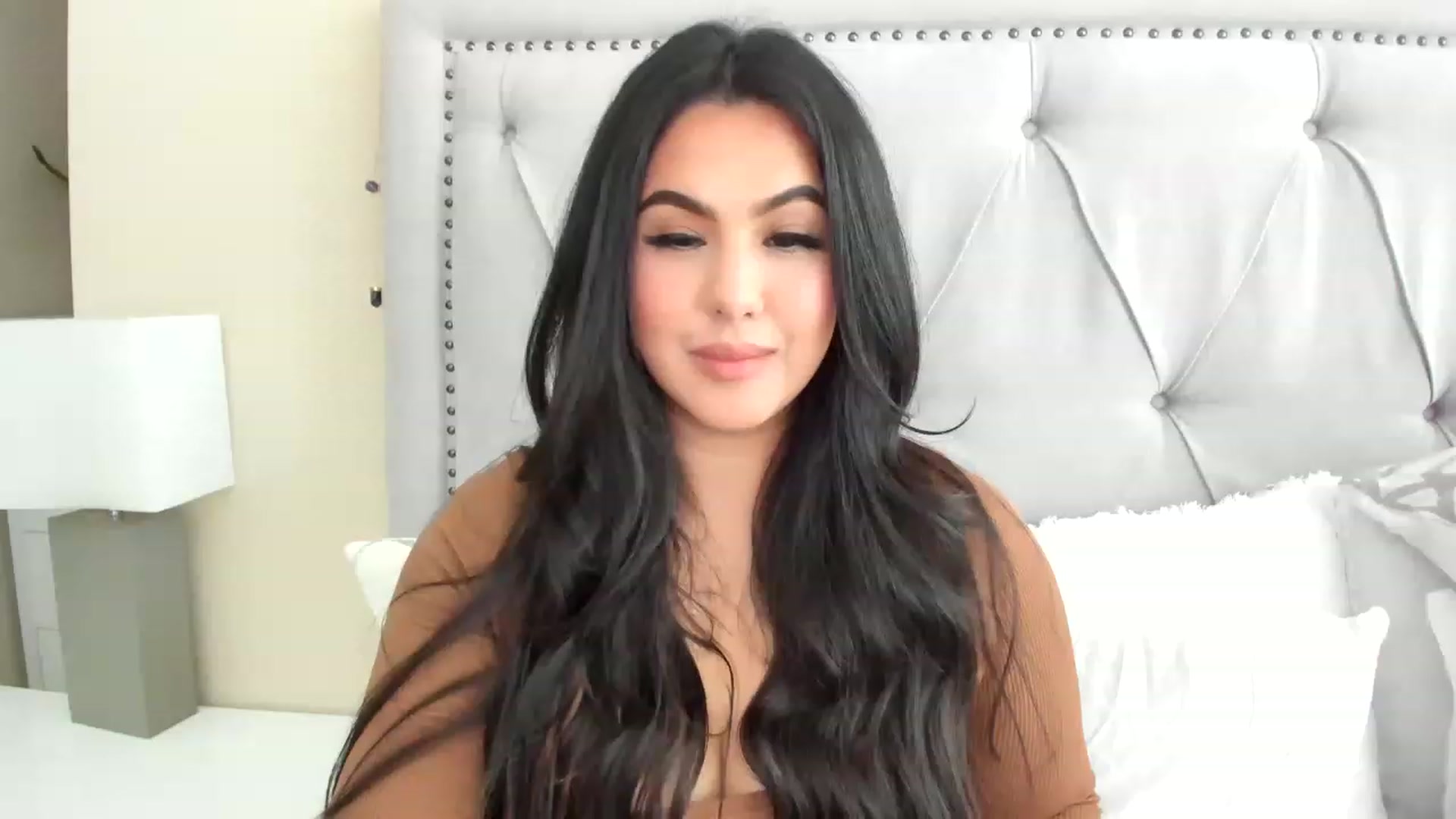 Gallery image thumbnail from MakaylaDivine's myfreecams stream on, 04/26/2023, 21:09 image 3 of 20