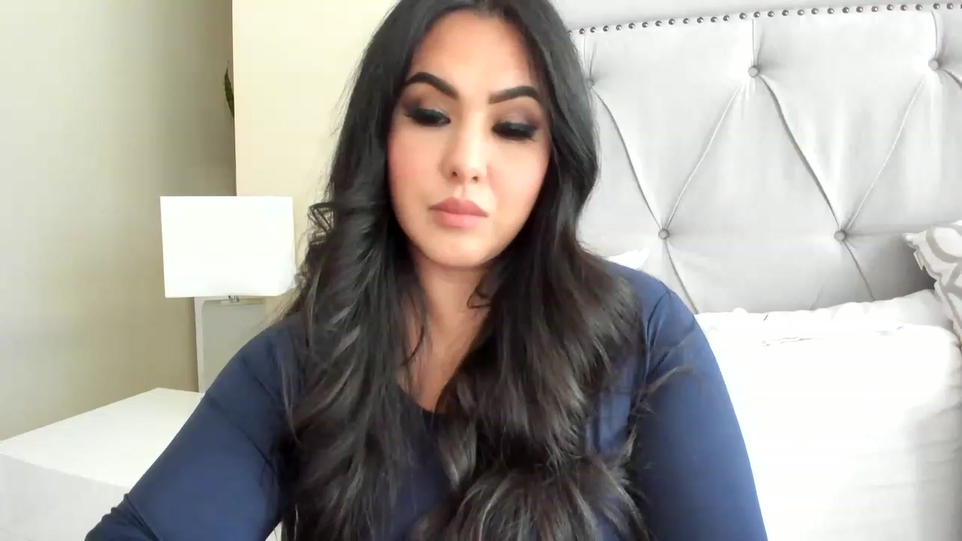Gallery image thumbnail from MakaylaDivine's myfreecams stream on, 06/07/2023, 20:10 image 7 of 20