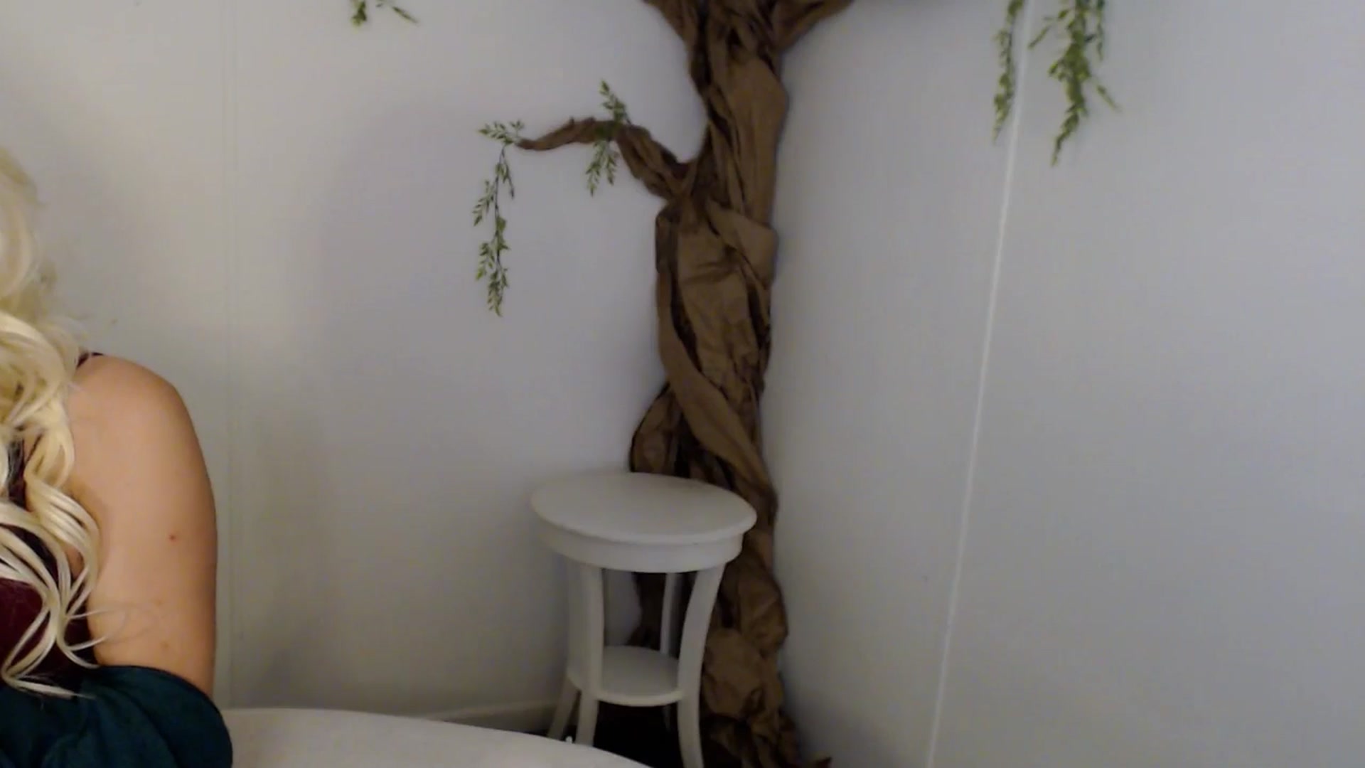 Gallery image thumbnail from MakeMeYoursXx's myfreecams stream on, 03/08/2026, 13:19 image 14 of 20
