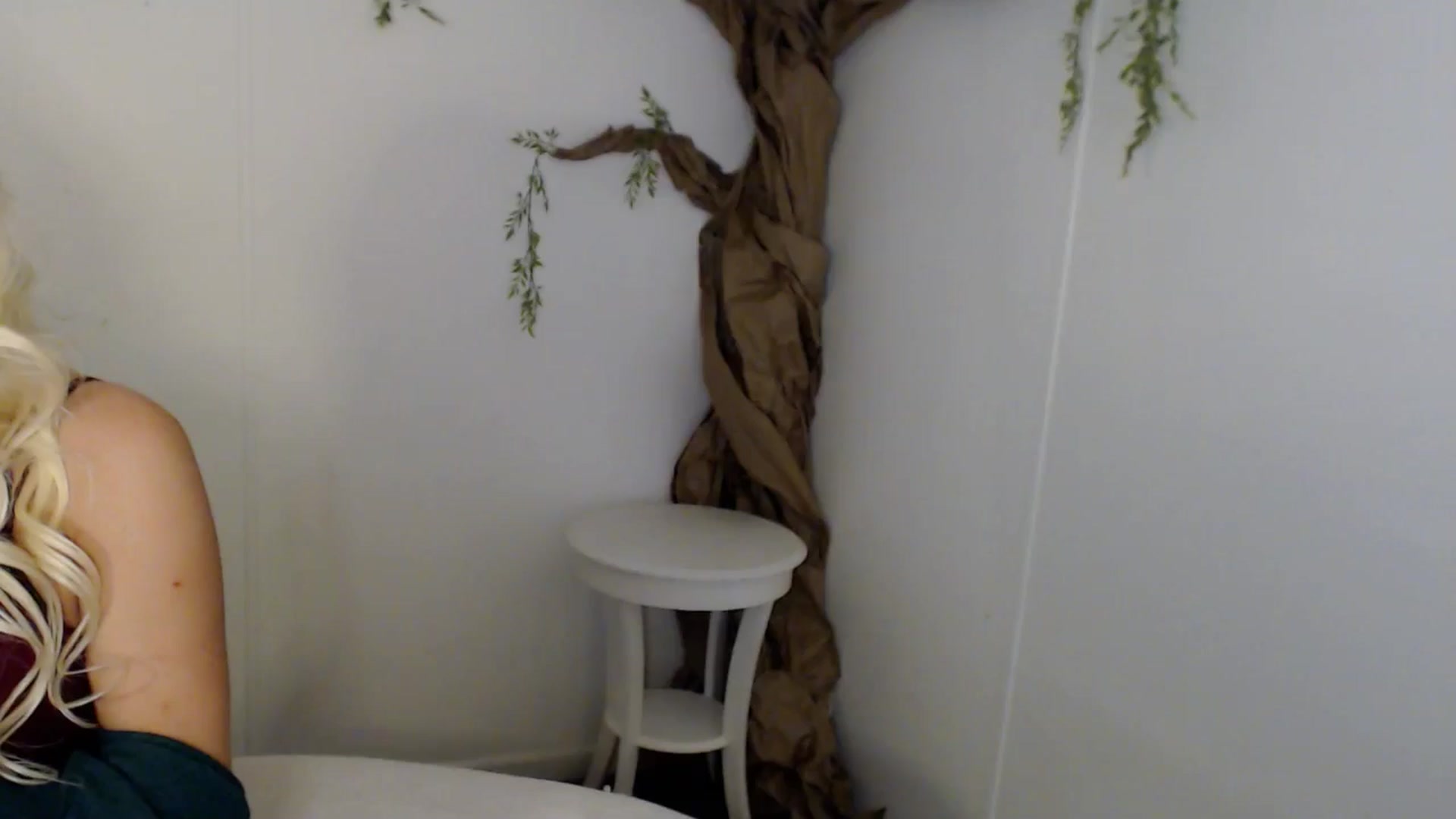 Gallery image thumbnail from MakeMeYoursXx's myfreecams stream on, 03/08/2026, 13:19 image 12 of 20