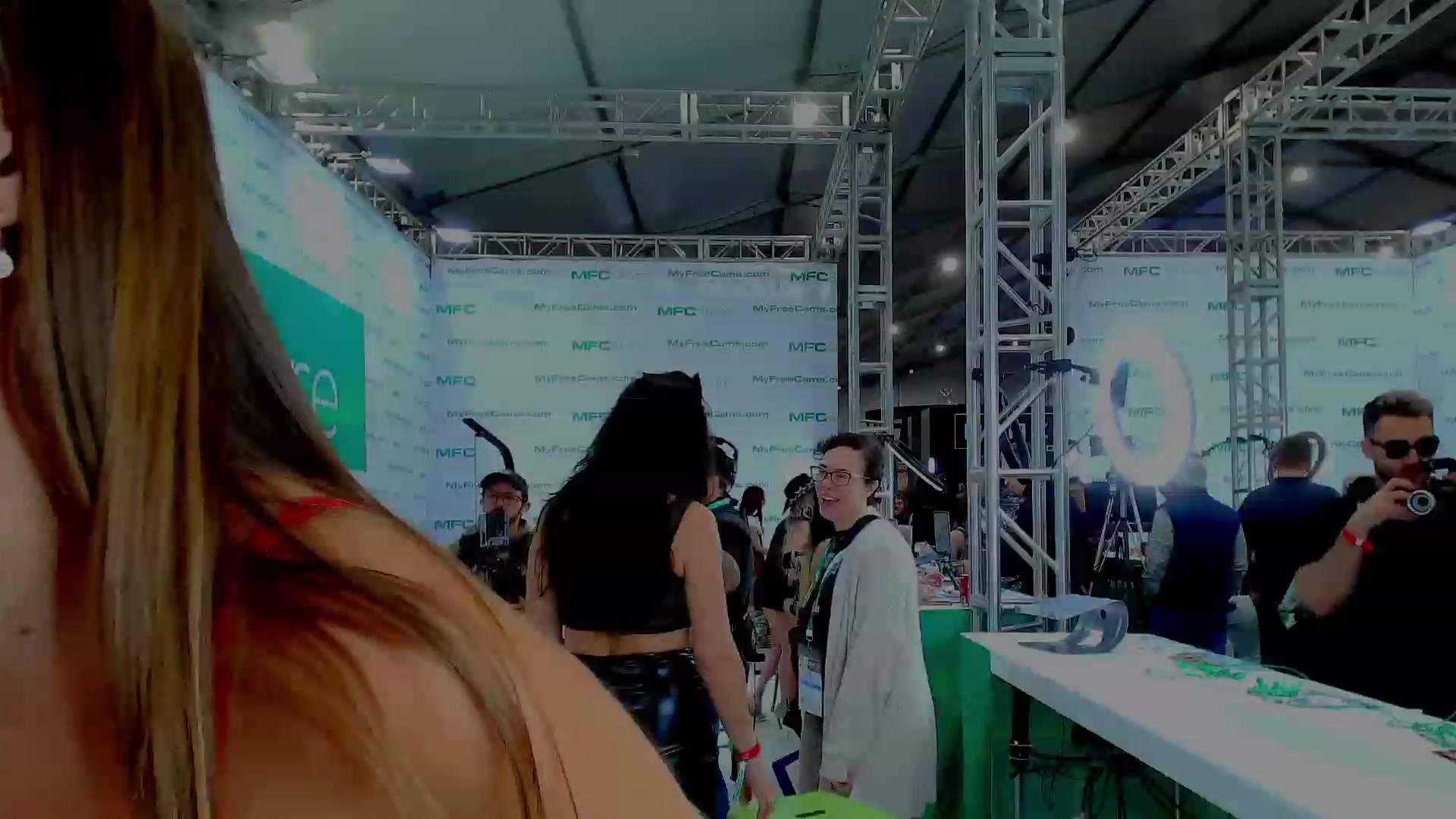 Gallery image thumbnail from Make_It_Reina's myfreecams stream on, 01/27/2024, 24:02 image 11 of 20