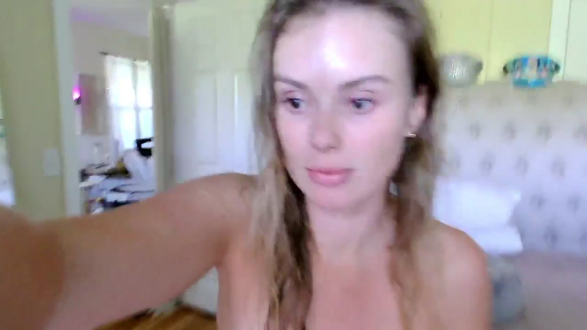 Gallery image thumbnail from Make_It_Reina's myfreecams stream on, 03/26/2024, 03:10 image 18 of 20