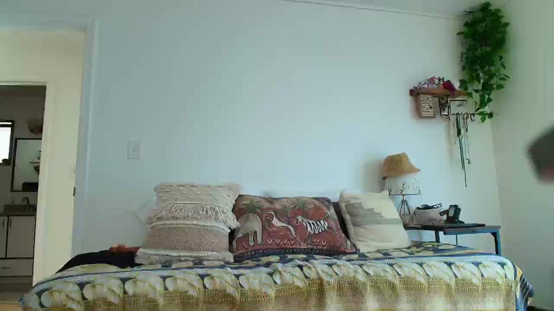 Gallery image thumbnail from Make_It_Reina's myfreecams stream on, 02/07/2025, 02:48 image 6 of 20