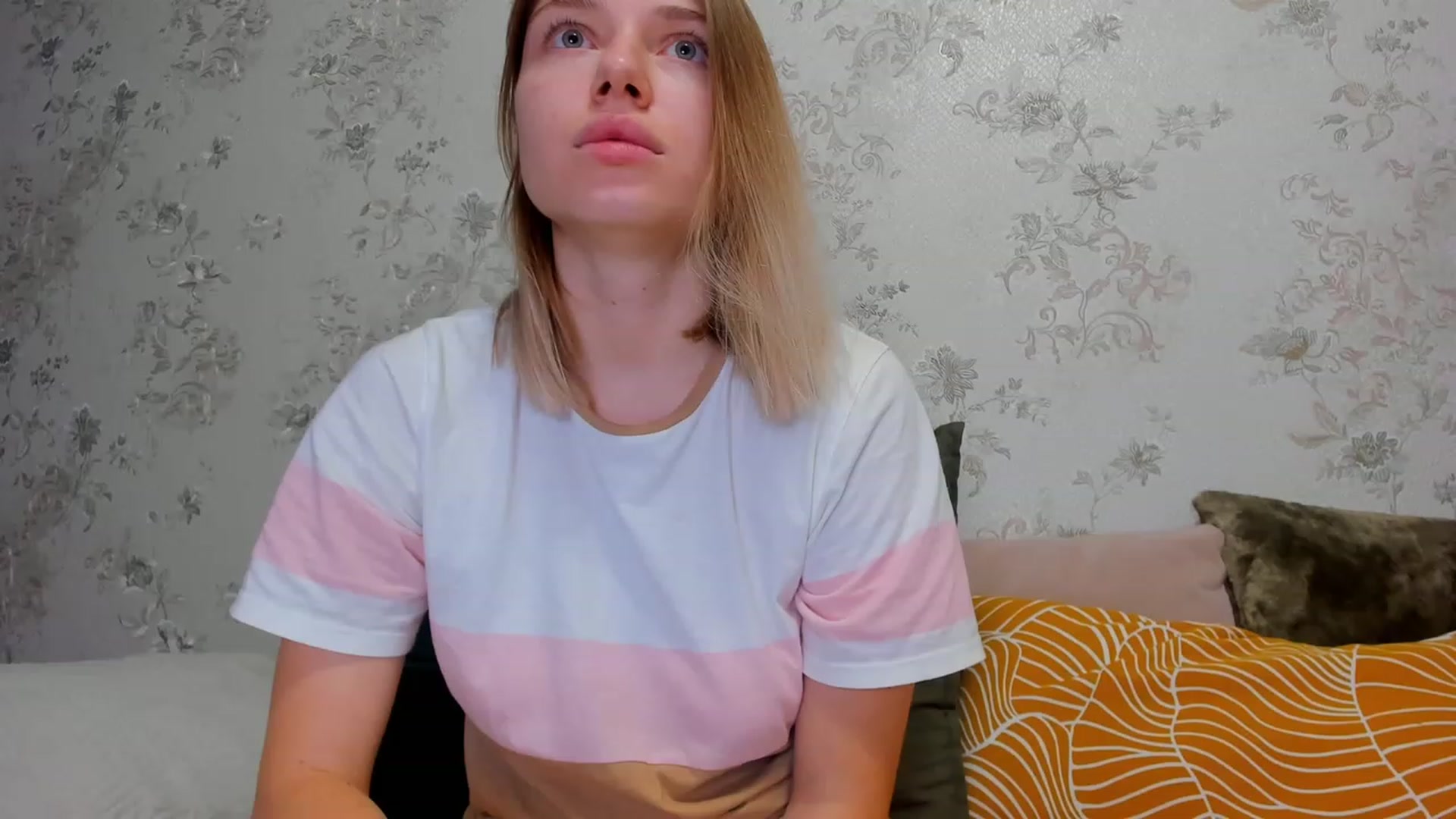 Gallery image thumbnail from Make_my_Luck's myfreecams stream on, 11/21/2022, 20:15 image 14 of 20