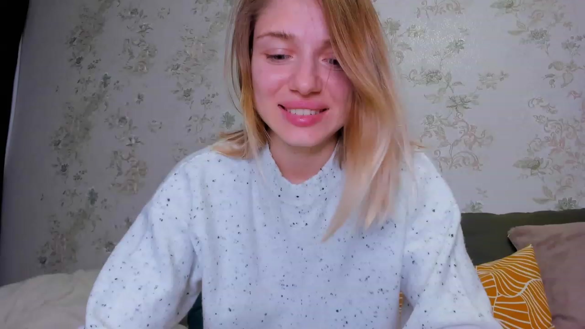 Gallery image thumbnail from Make_my_Luck's myfreecams stream on, 11/23/2022, 20:07 image 5 of 20