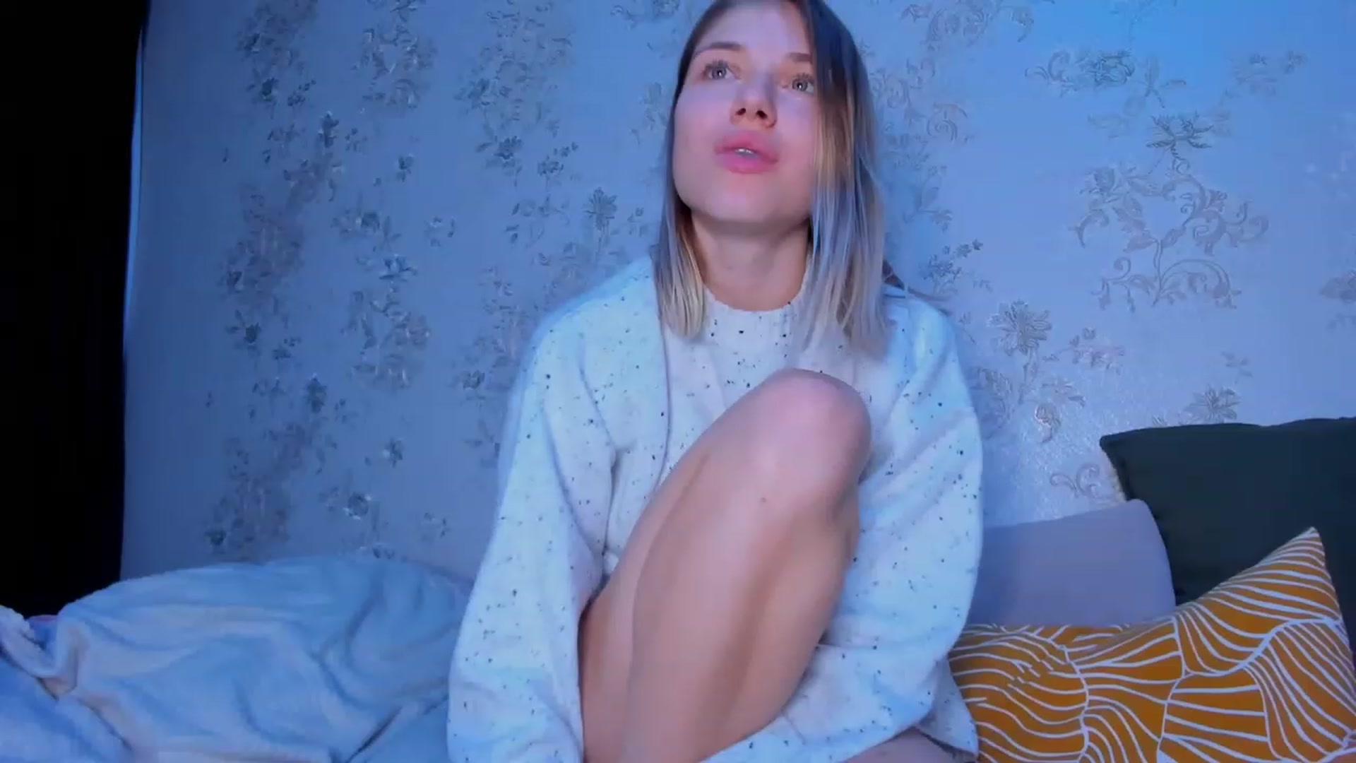 Gallery image thumbnail from Make_my_Luck's myfreecams stream on, 11/23/2022, 20:07 image 15 of 20